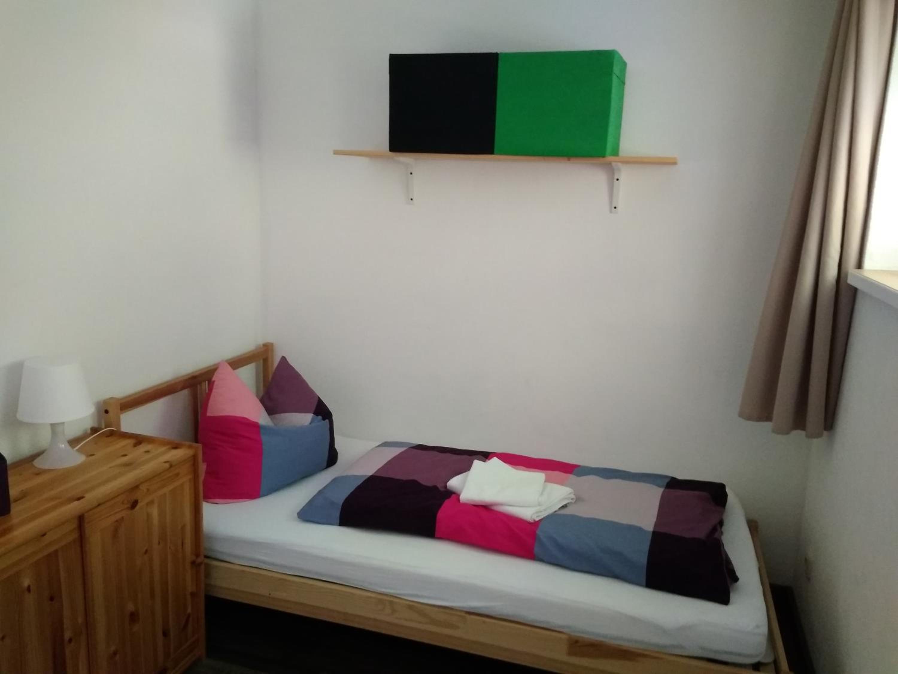 Family Room (2 Adults + 1 Child) photo 2