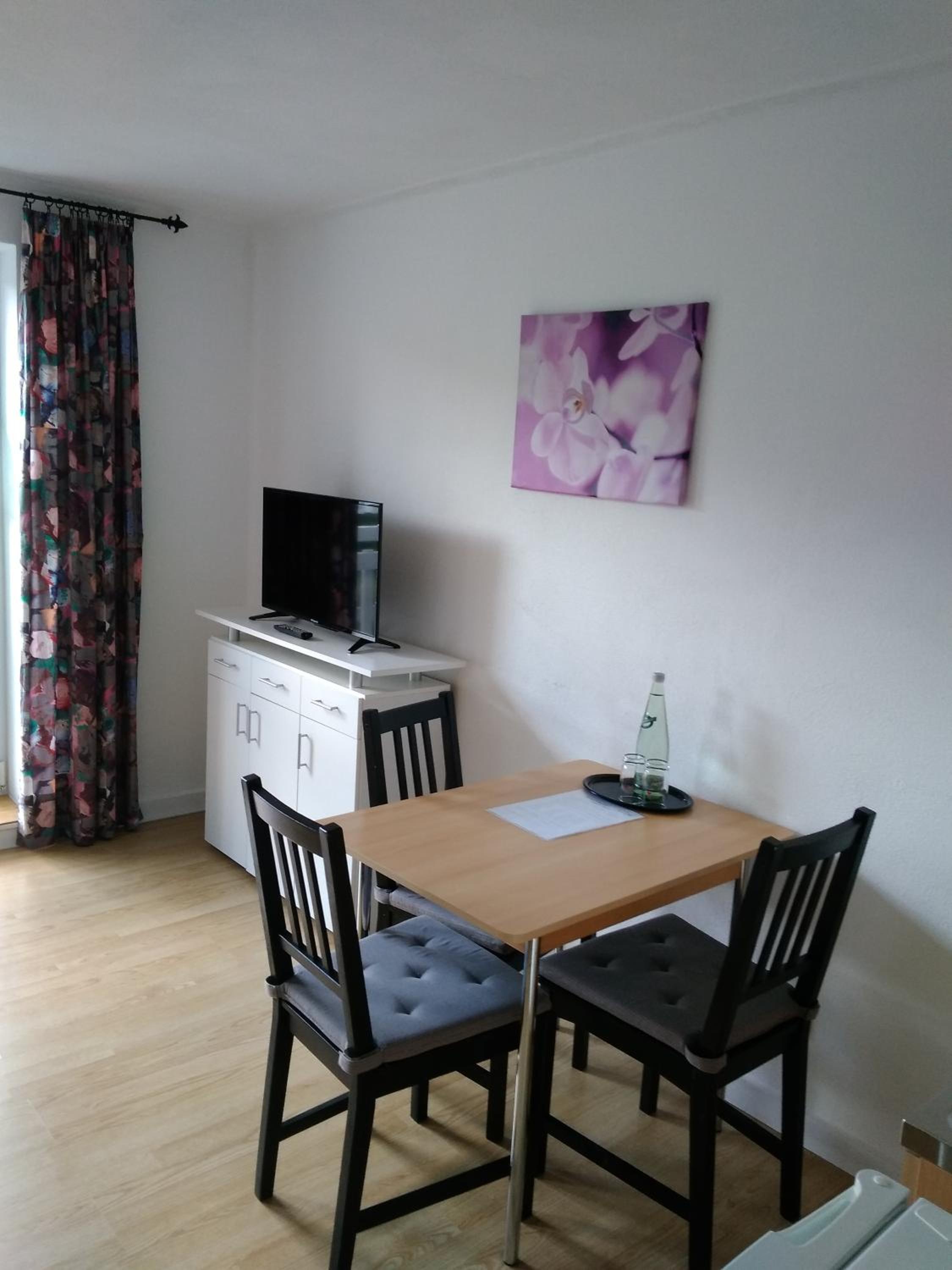 Family Room (2 Adults + 1 Child) photo 3