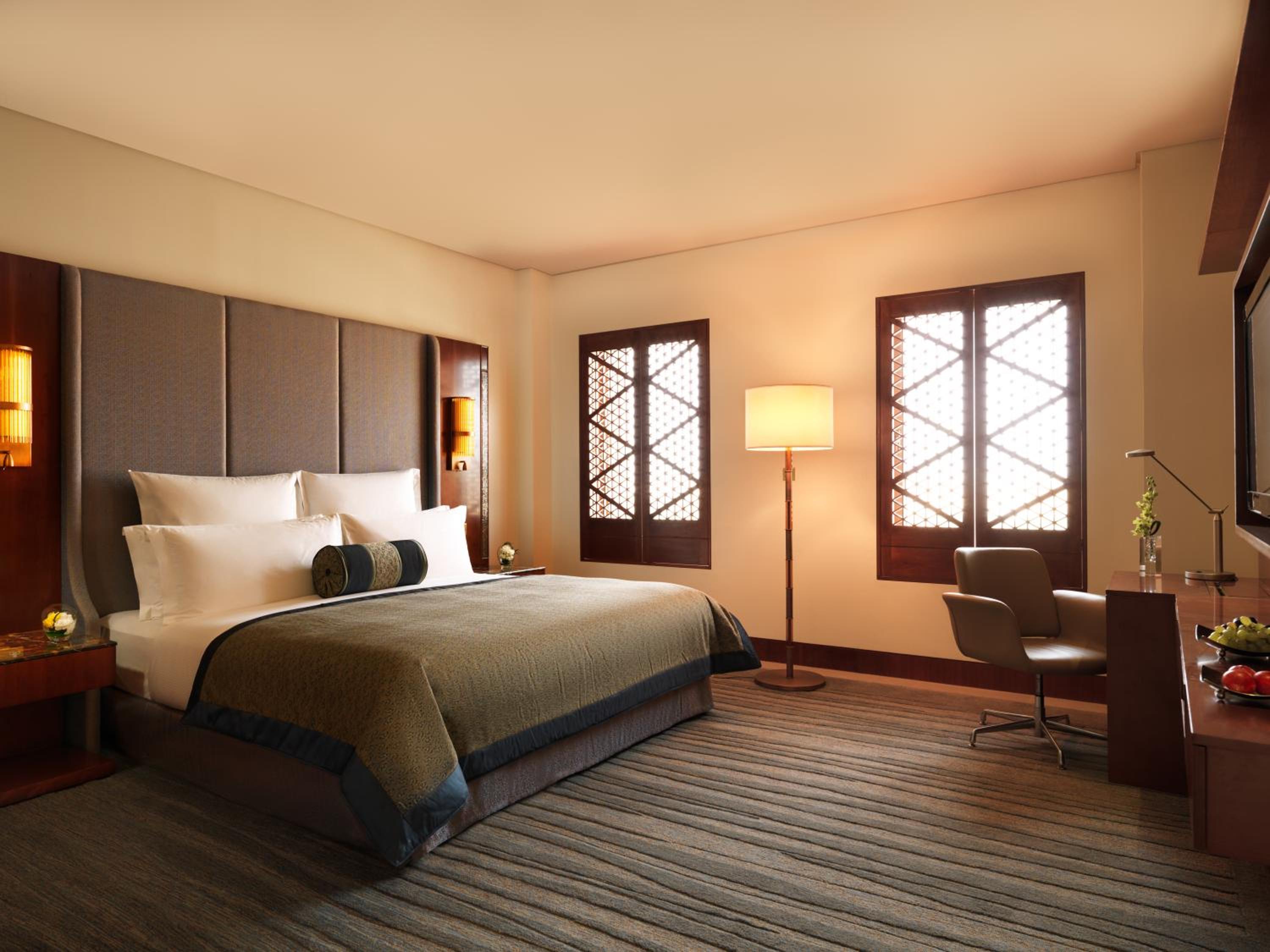 One-Bedroom Apartment - Photo 3