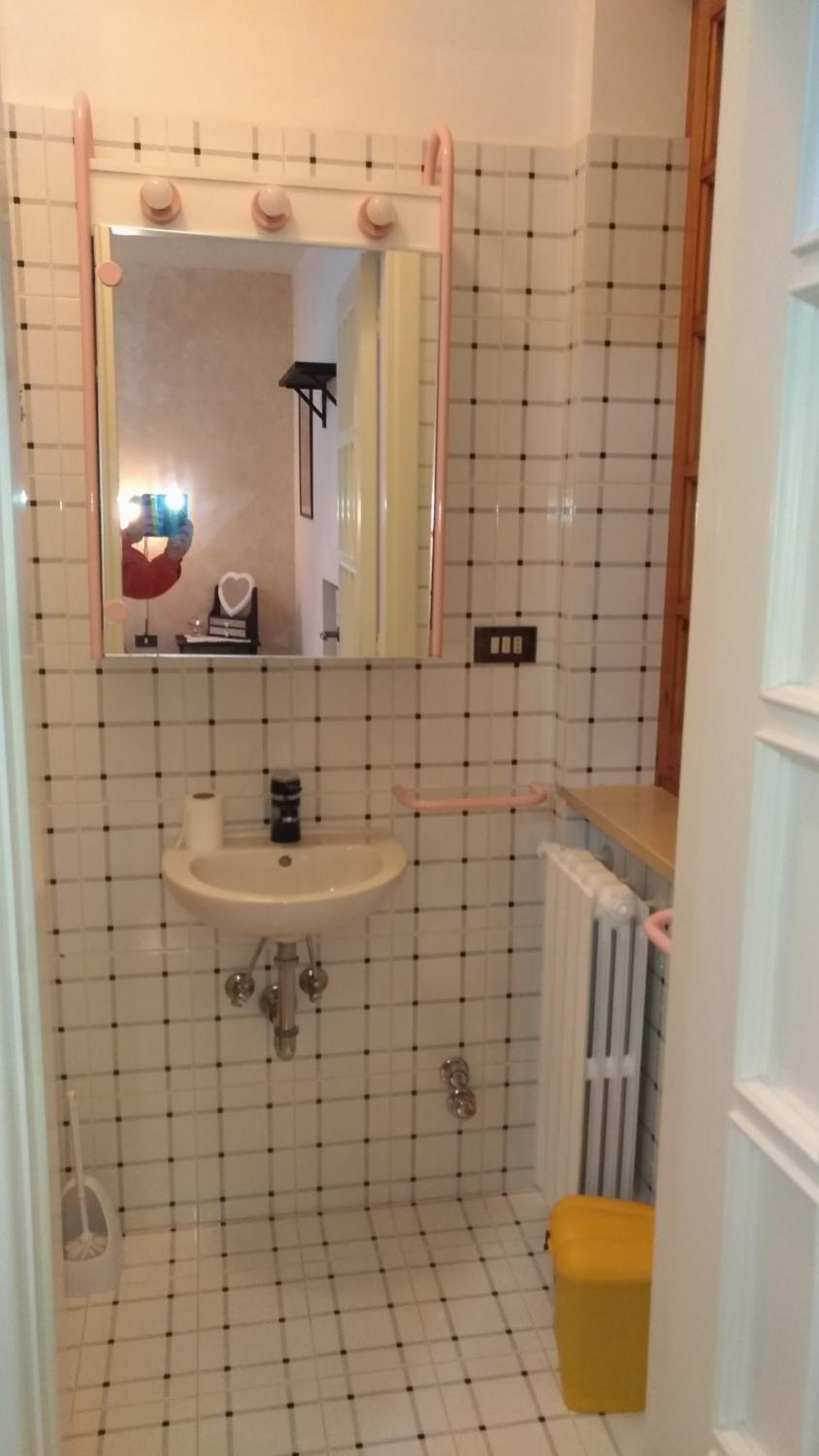 Double or Twin Room with Private Bathroom photo 2