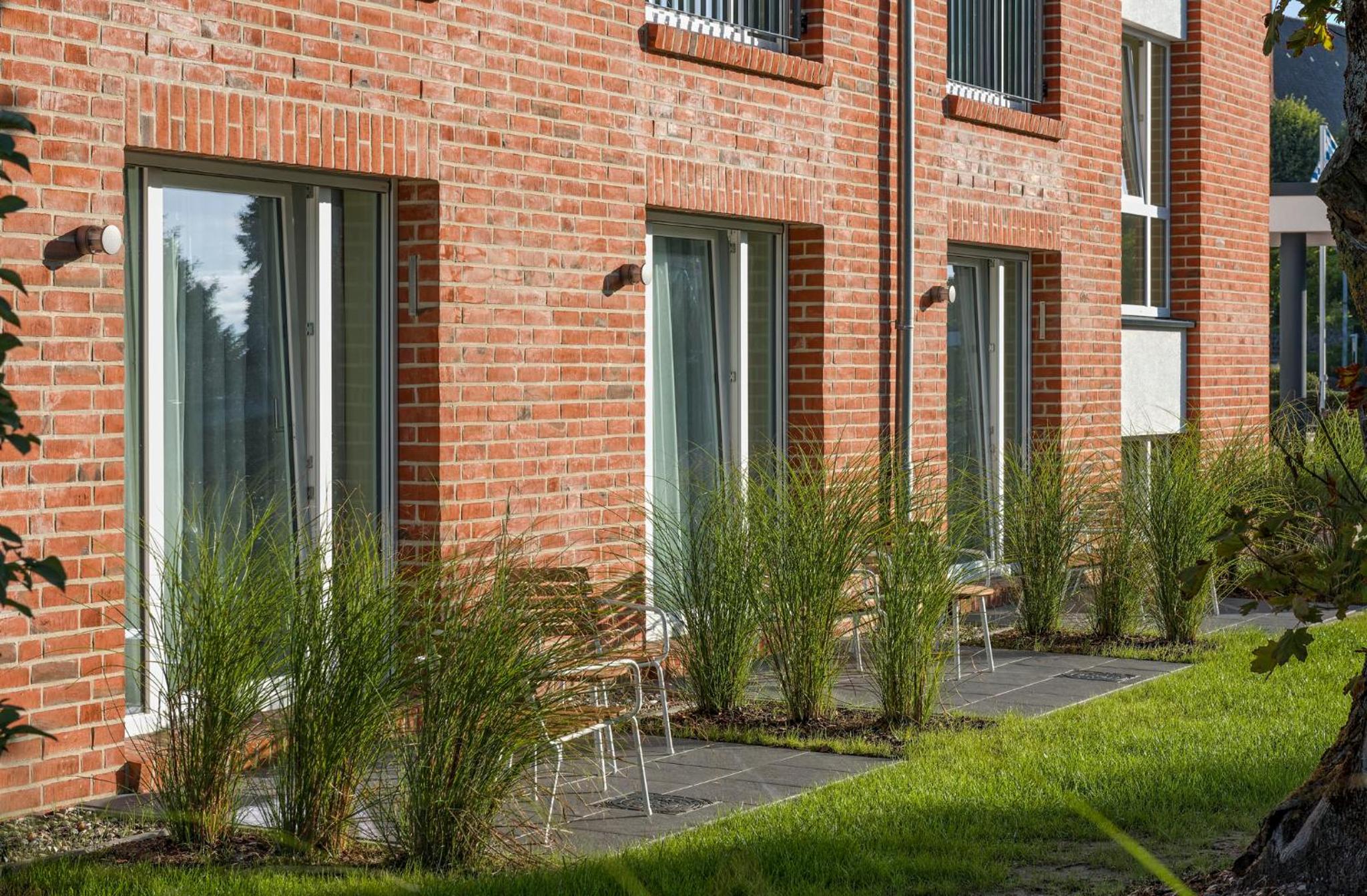 Double Room with Terrace or Balcony thumbnail 5