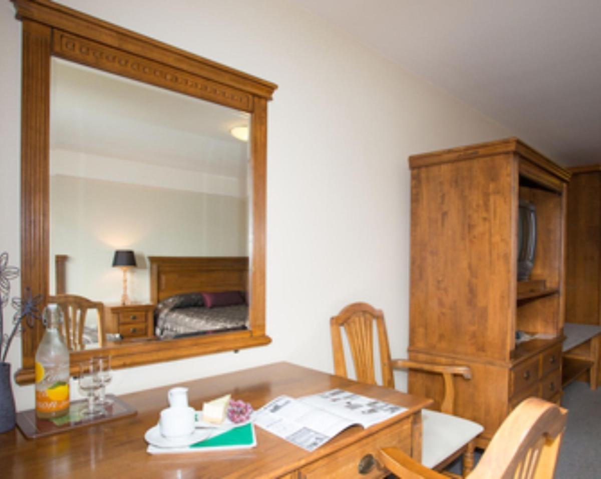 Standard Room photo 2