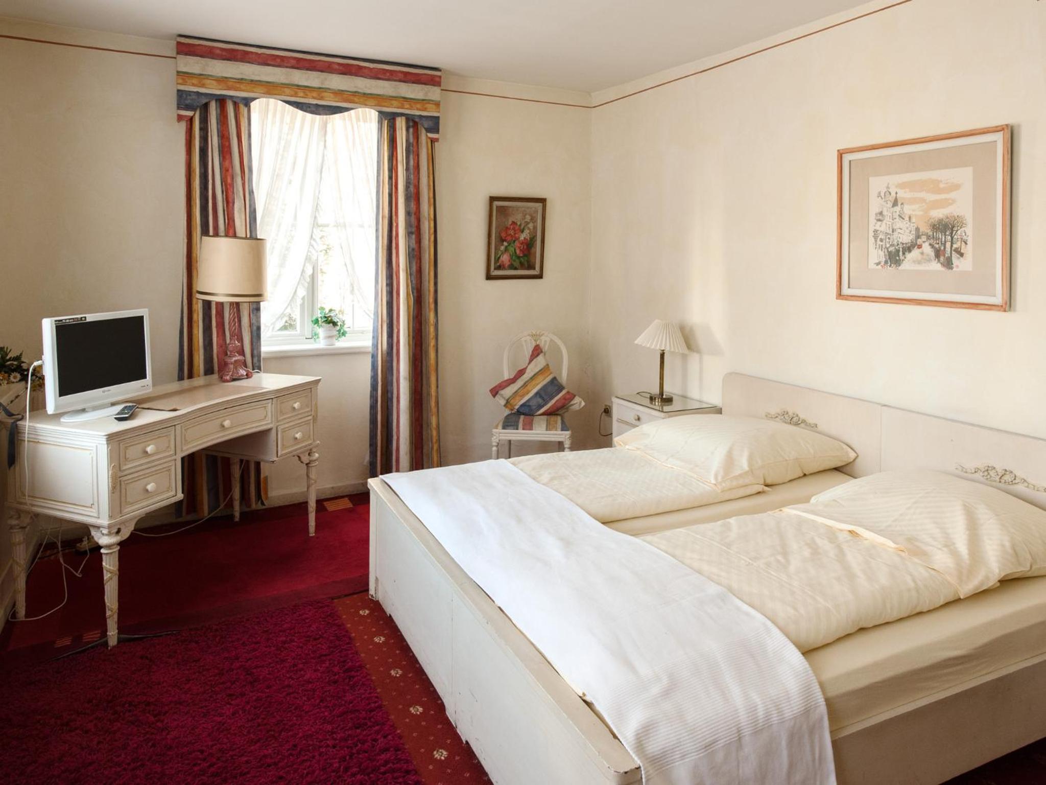 Double Room - Photo 4