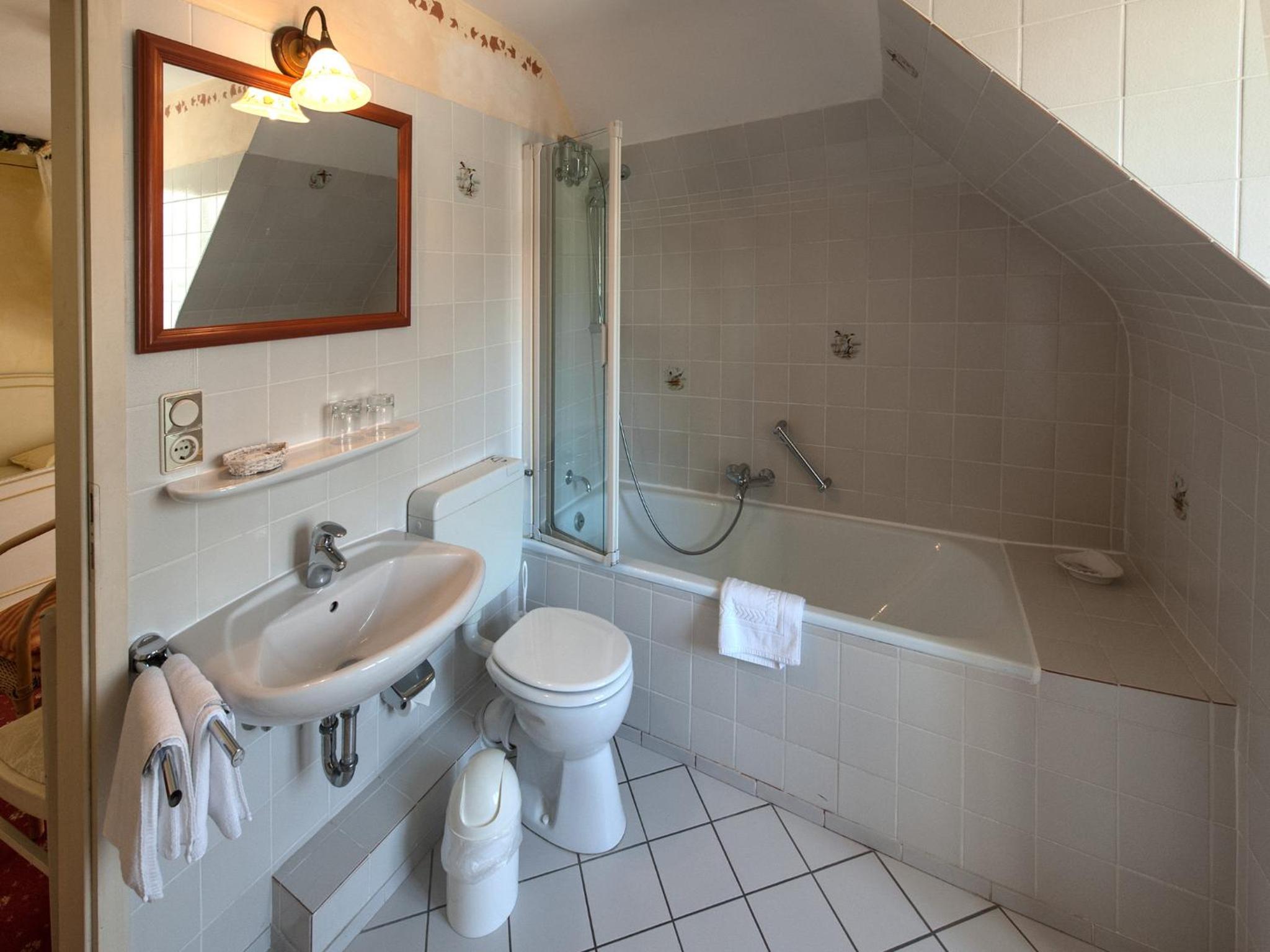 Double Room - Photo 3