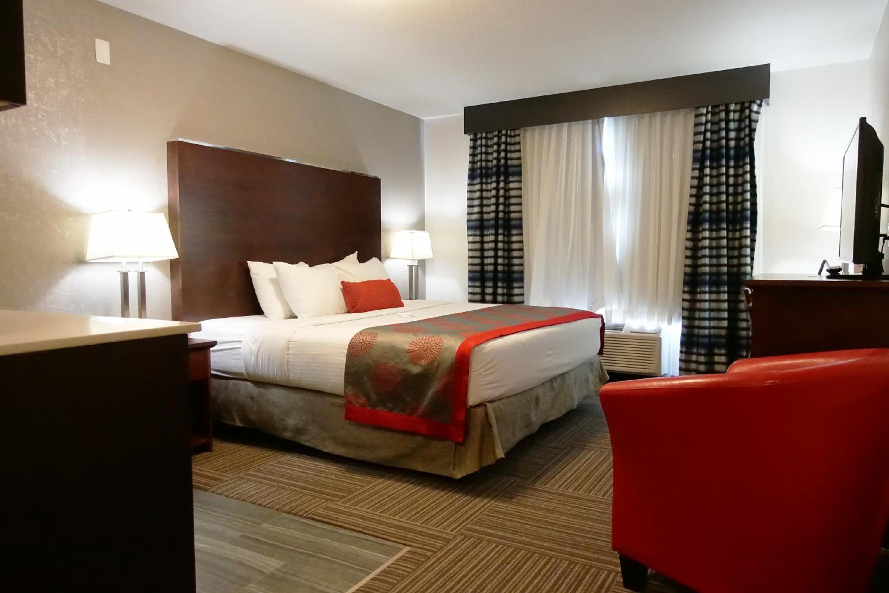 King Room - Mobility Access/Non-Smoking