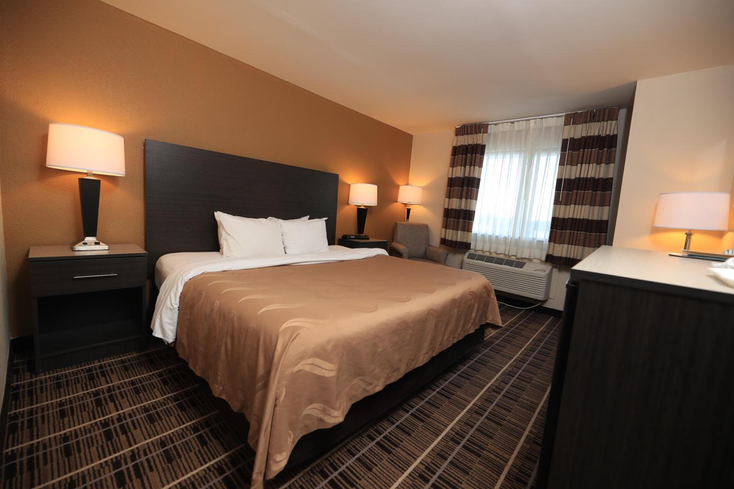 King Room - Photo 8