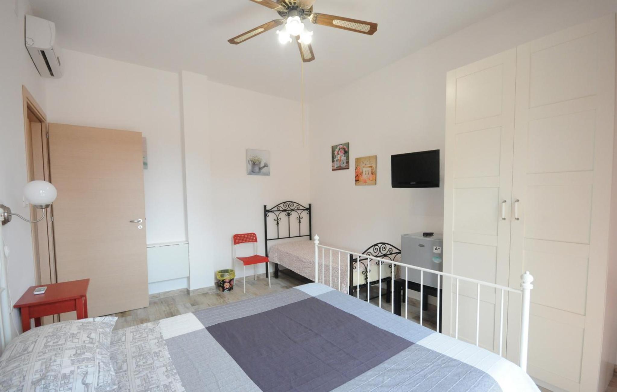 Double or Twin Room with Private Bathroom