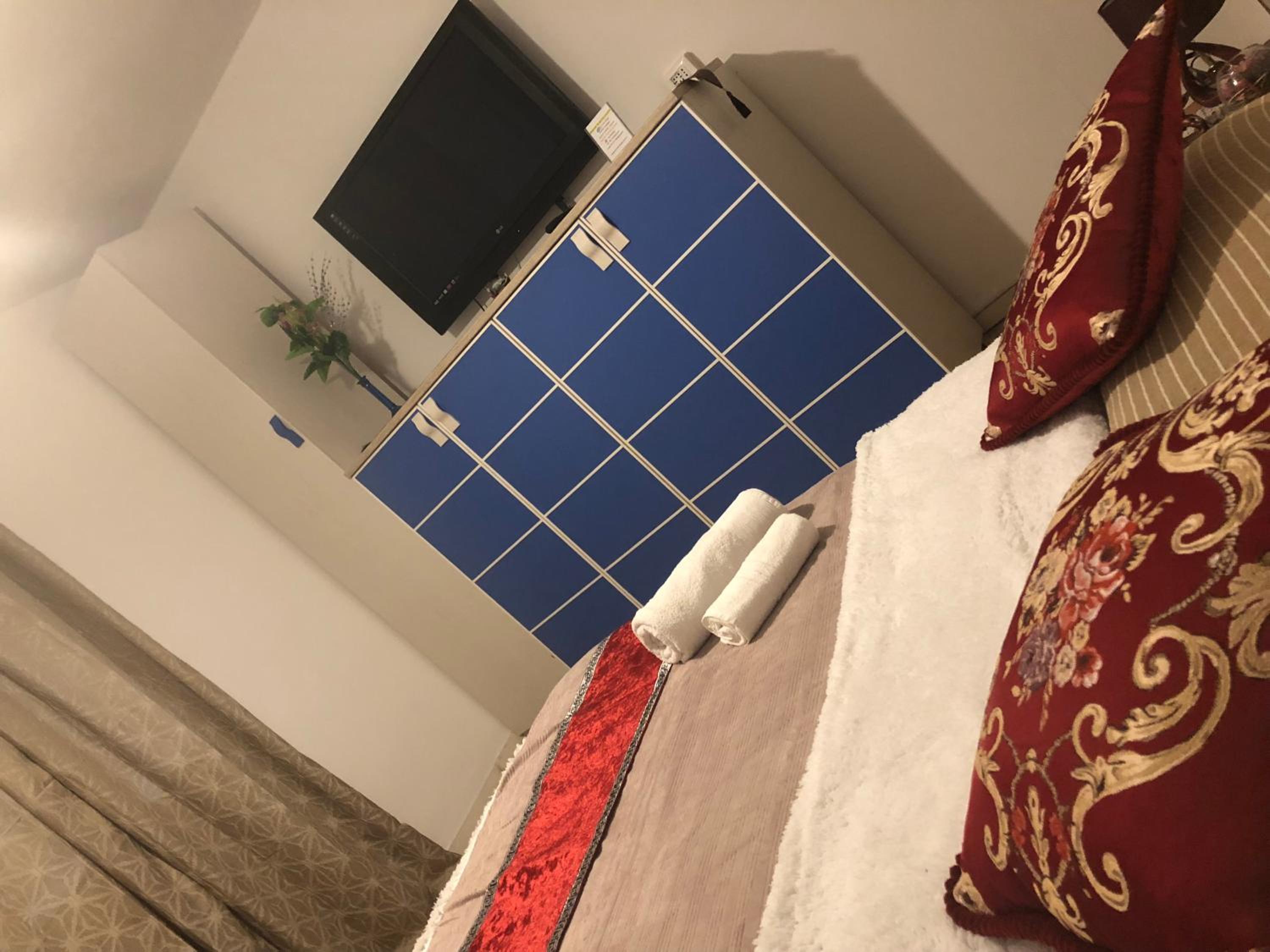 Triple Room with Shared Bathroom photo 1