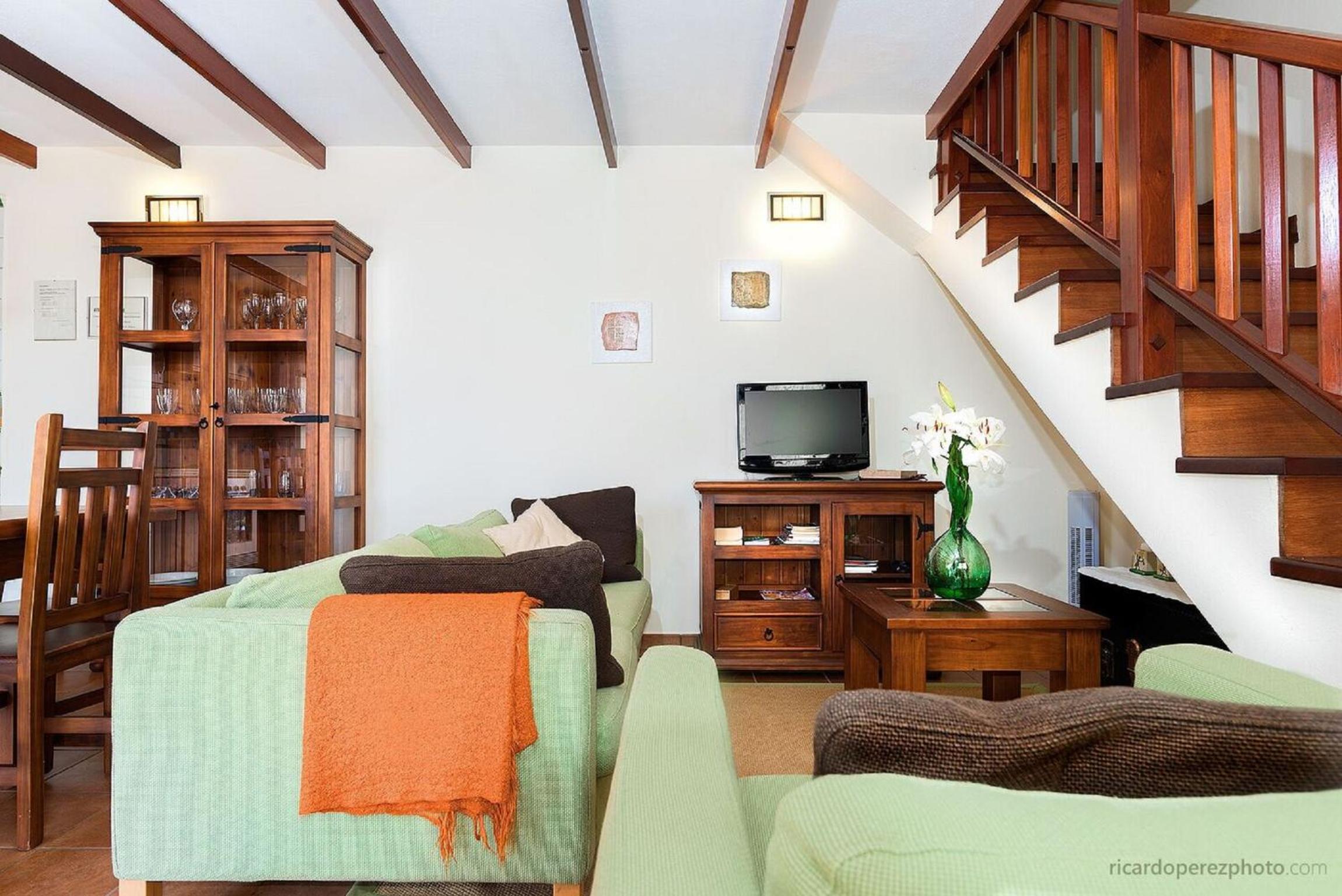 Two-Bedroom House photo 2