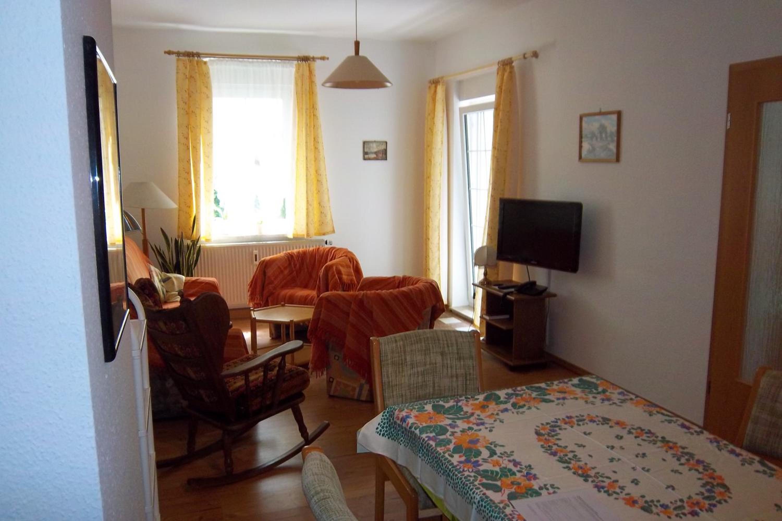 Comfort Two-Bedroom Apartment - Ground Floor (2-4 Adults) photo 1