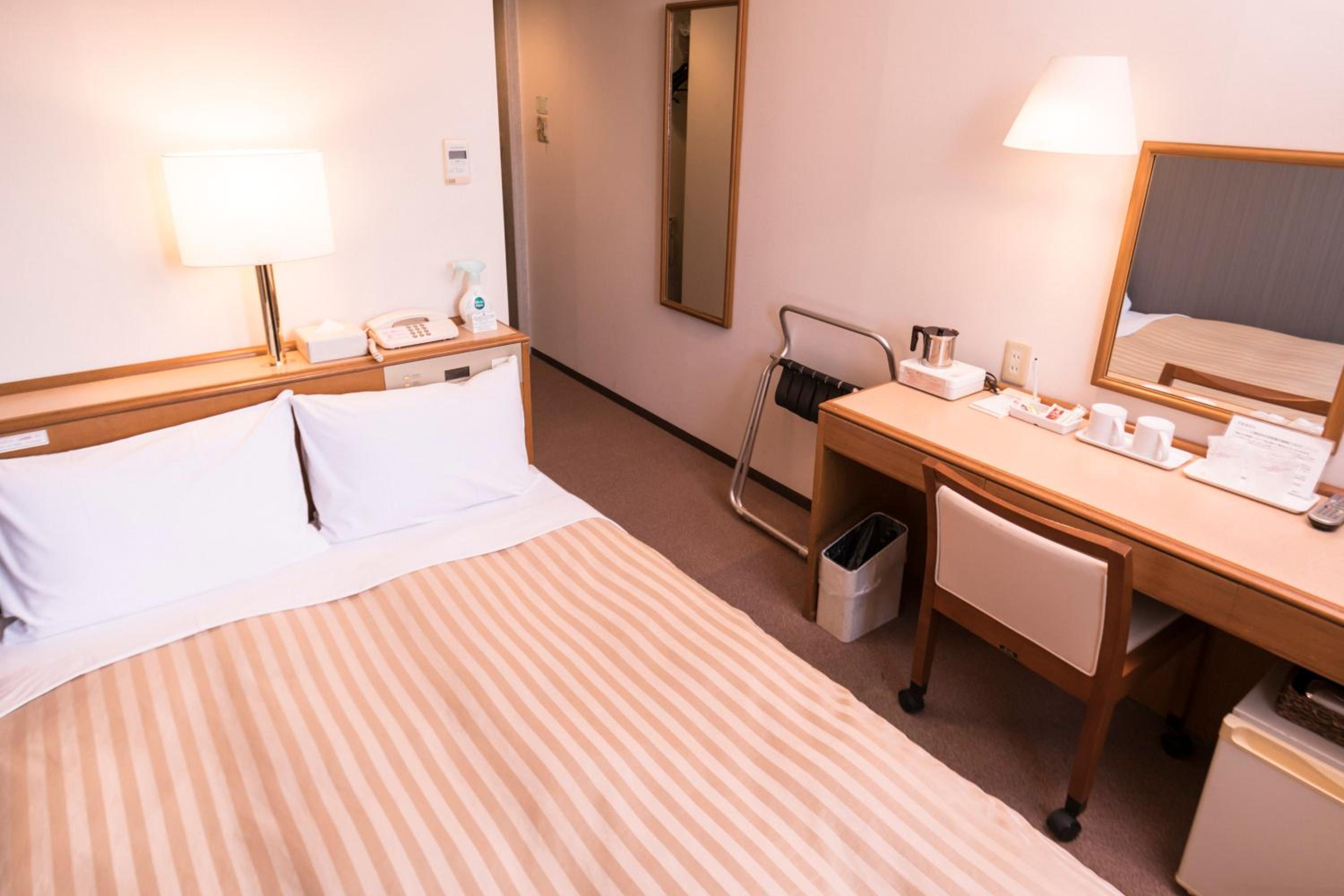 Double Room with Small Double Bed - Non-Smoking