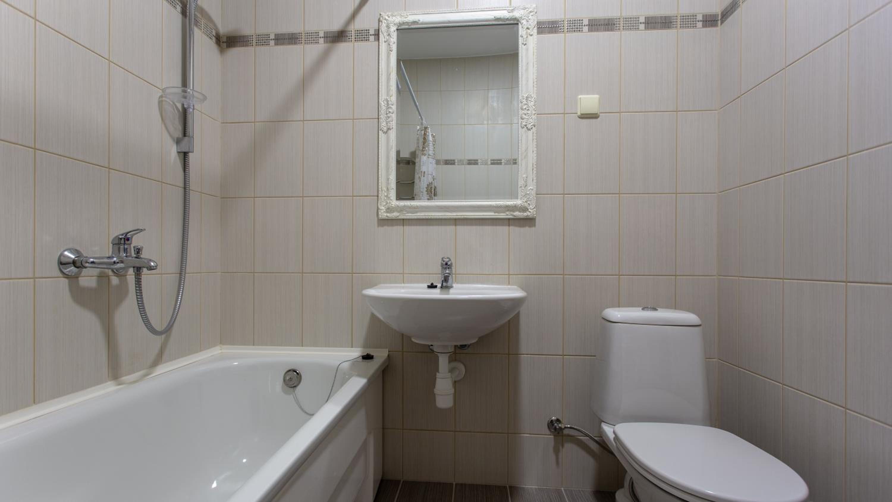 Studio Apartment - Photo 12