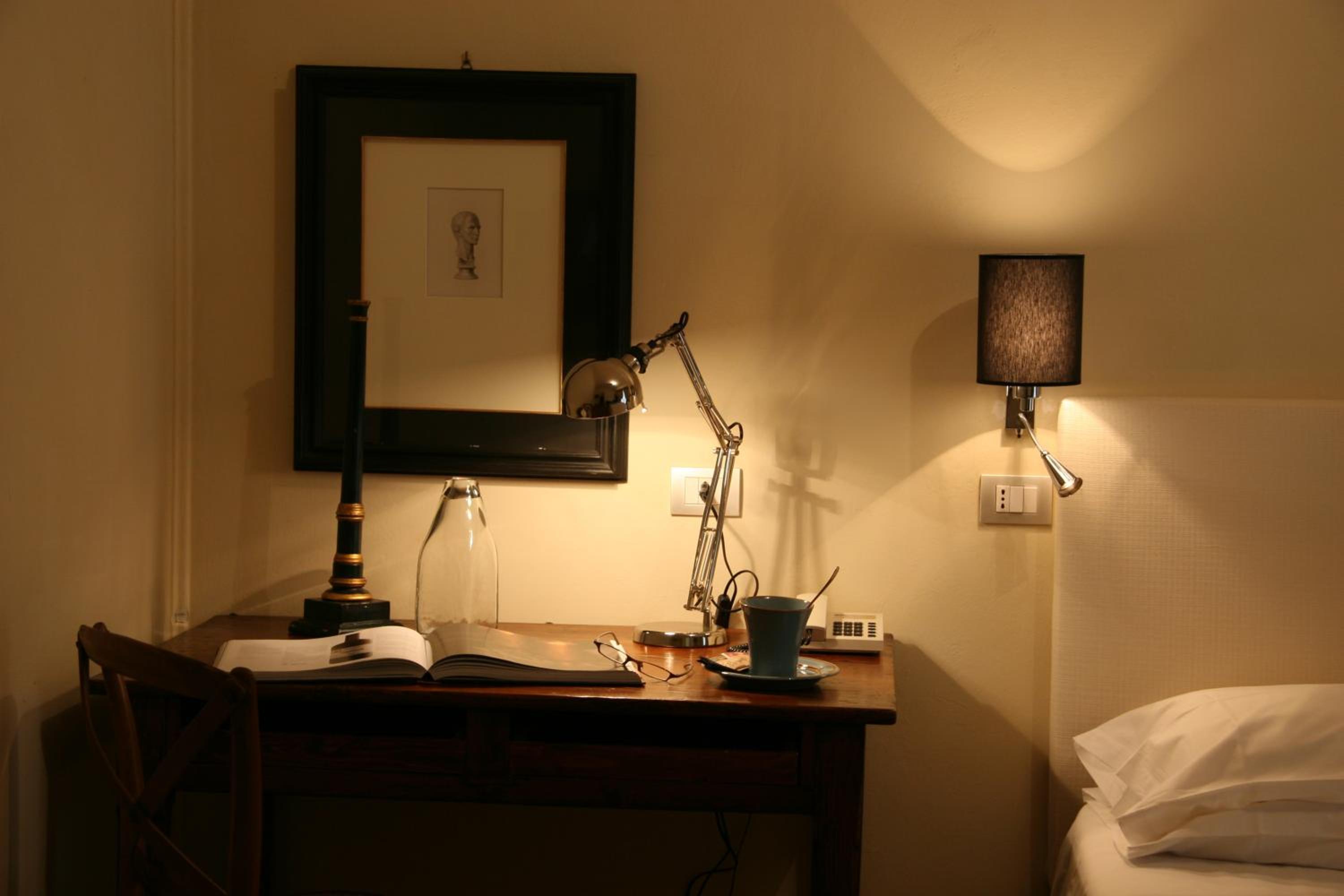 Superior Double or Twin Room - Photo 4