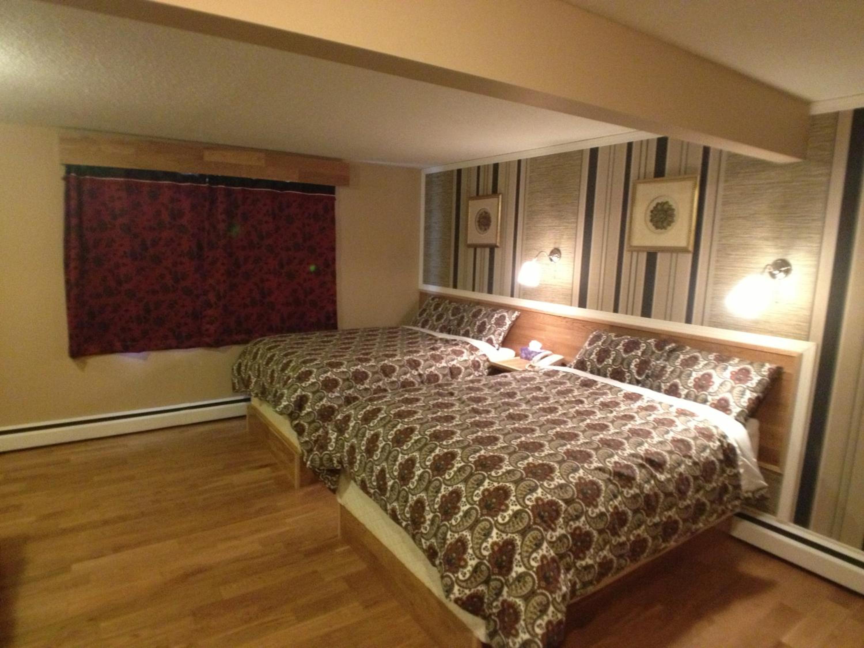 Family Room photo 2