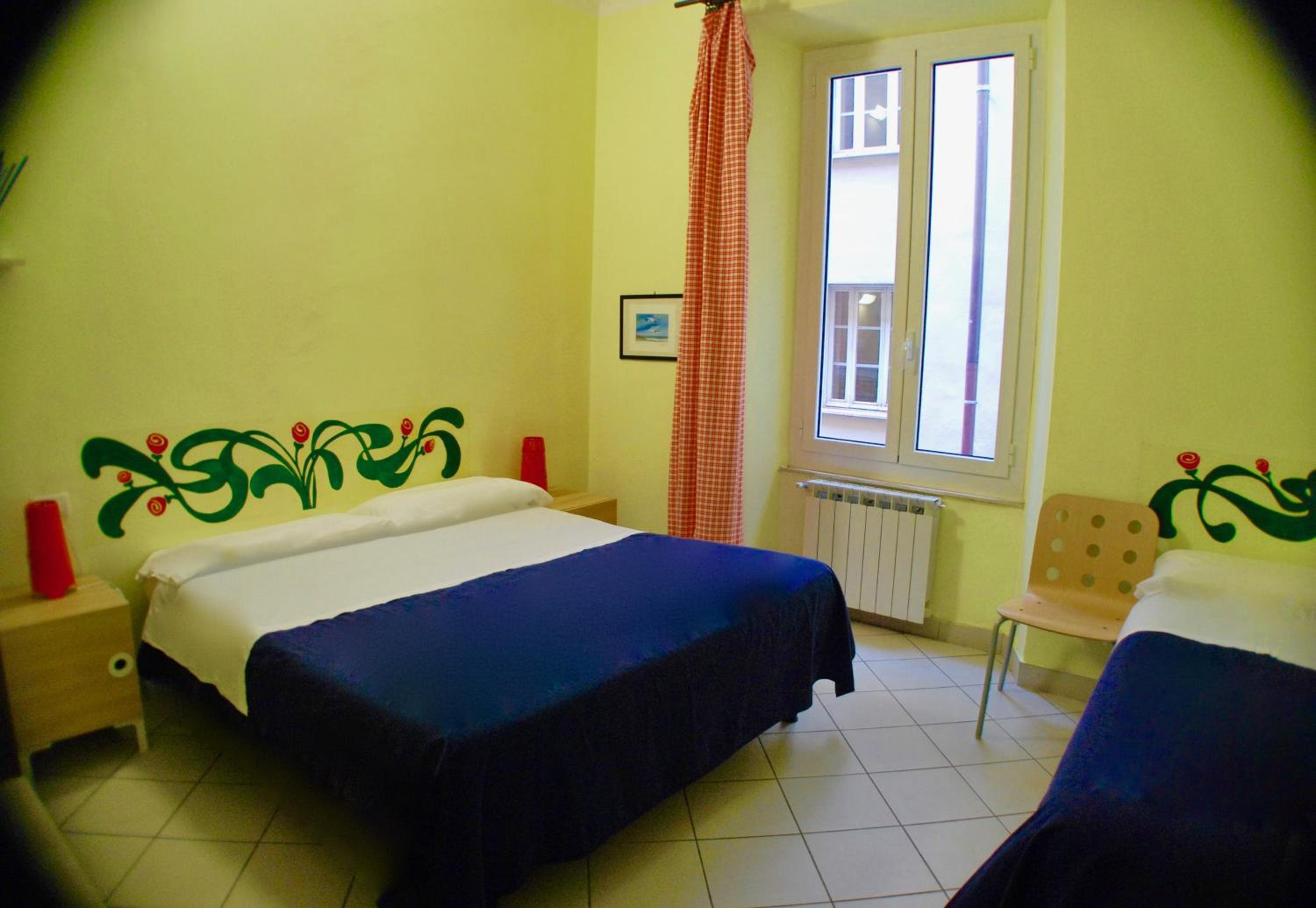 Triple Room - Photo 2