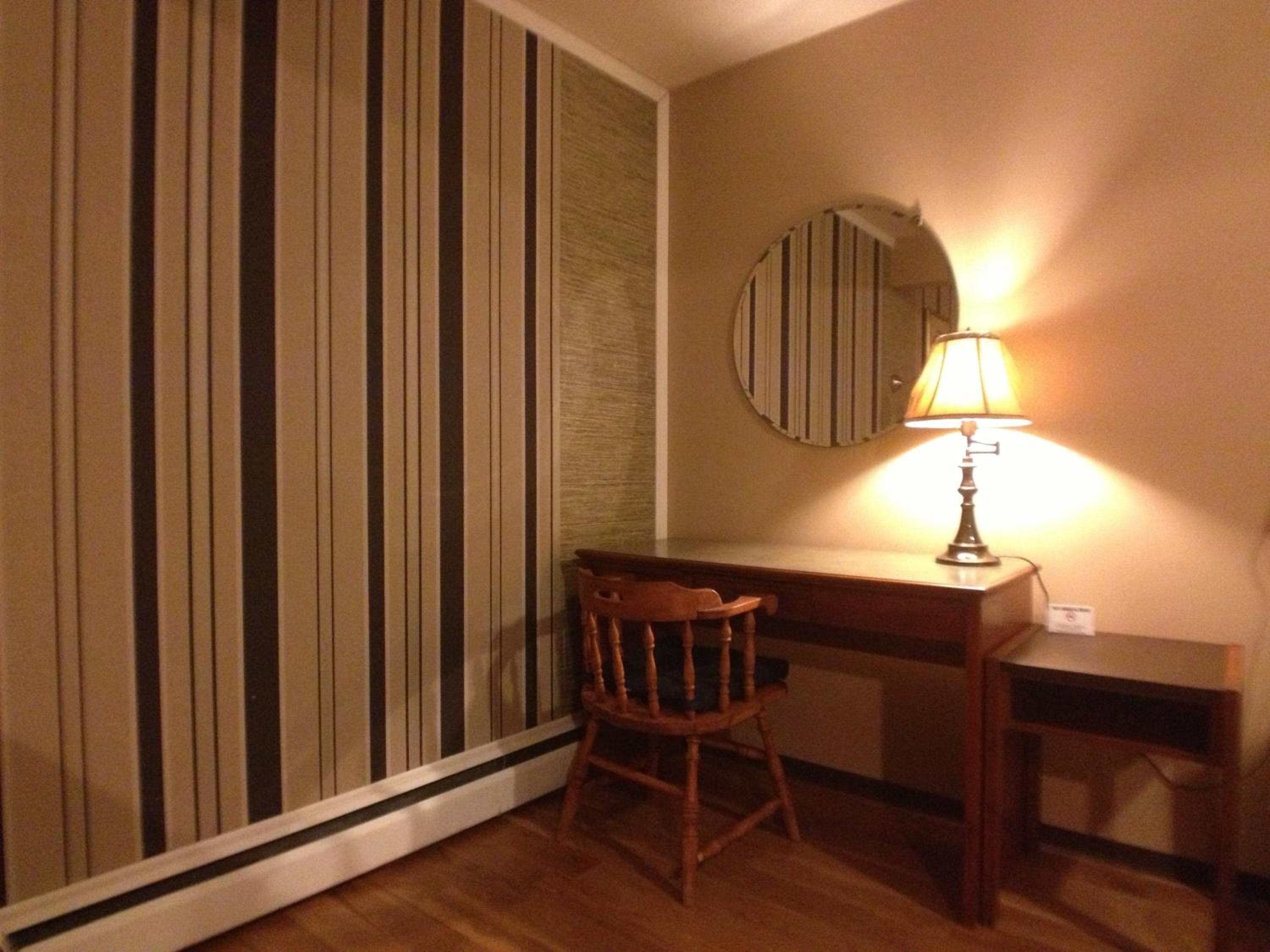 Family Room photo 3