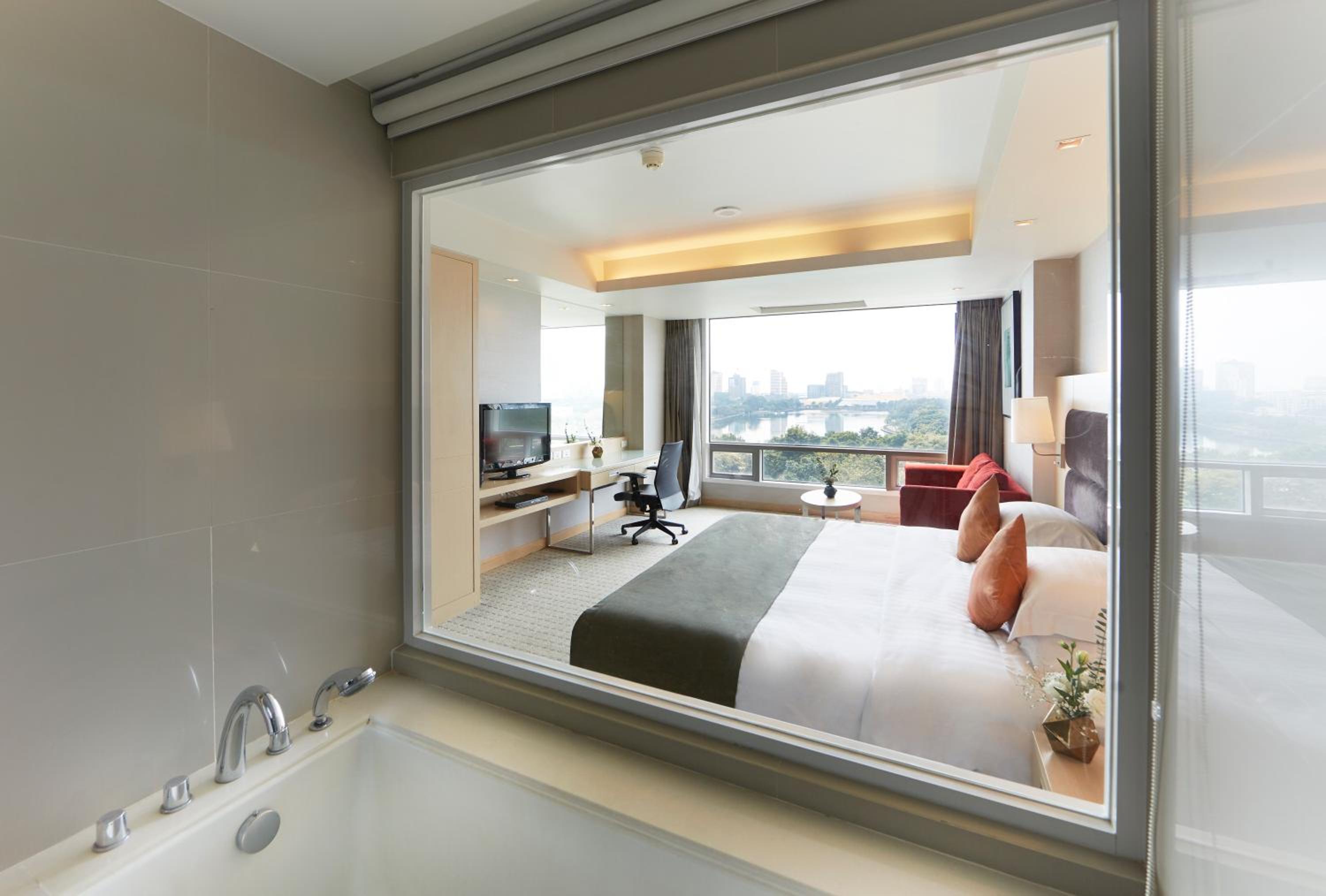 Premium Room (Lake View) photo 3