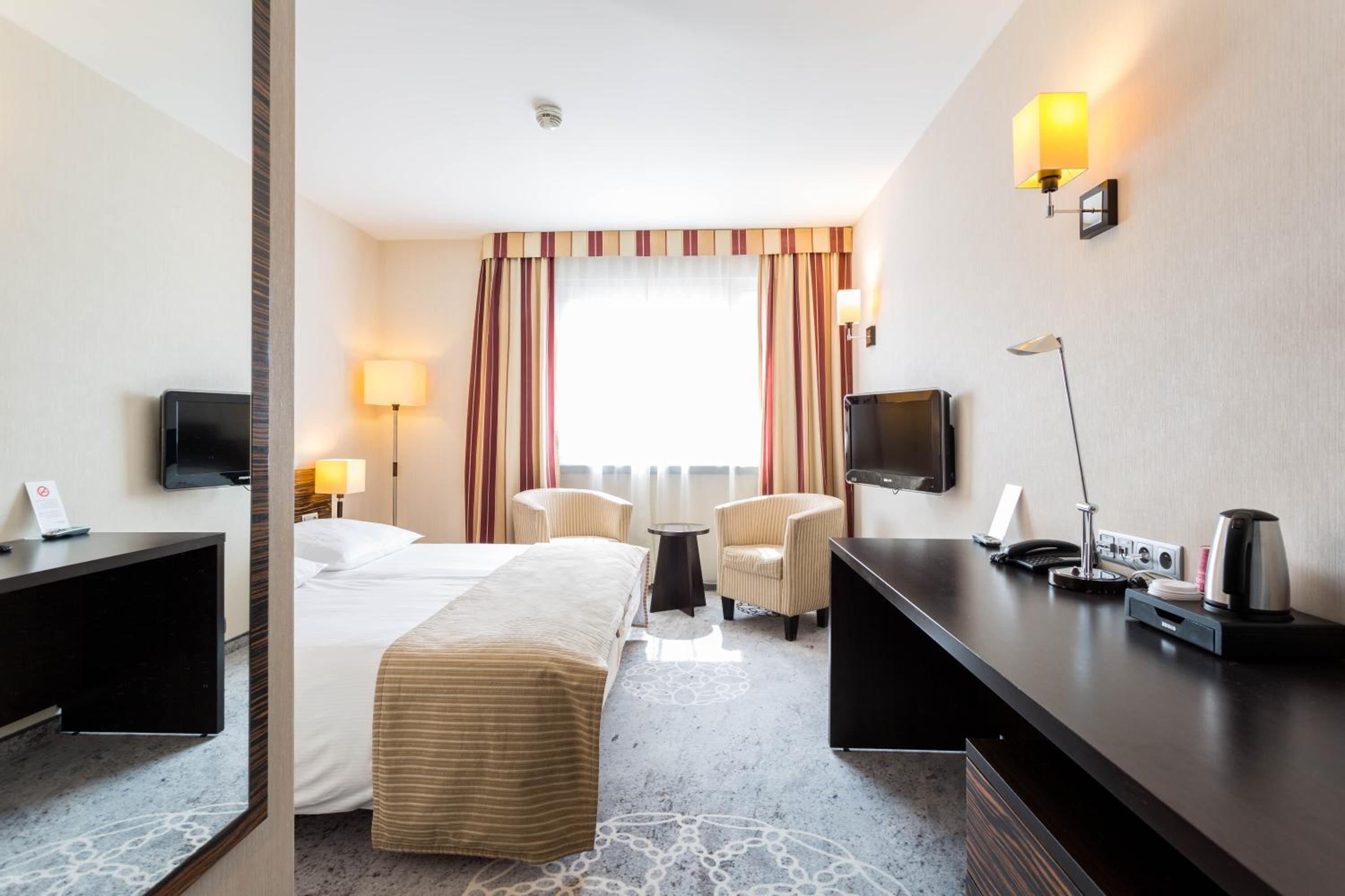 Double Room - Photo 1