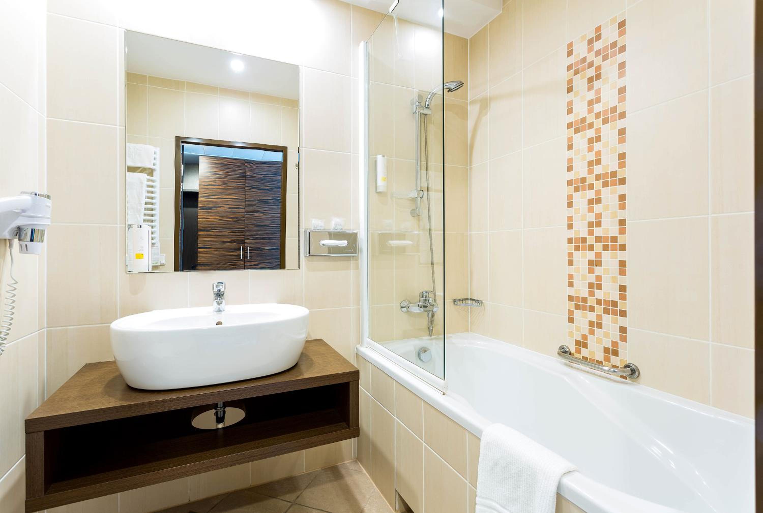 Double Room - Photo 4