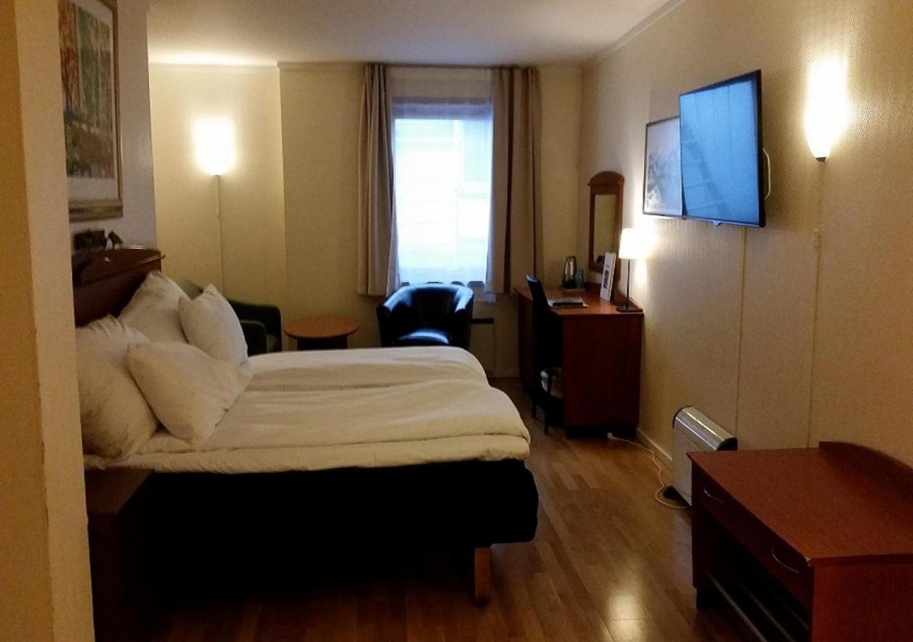 Family Double Room - Photo 1