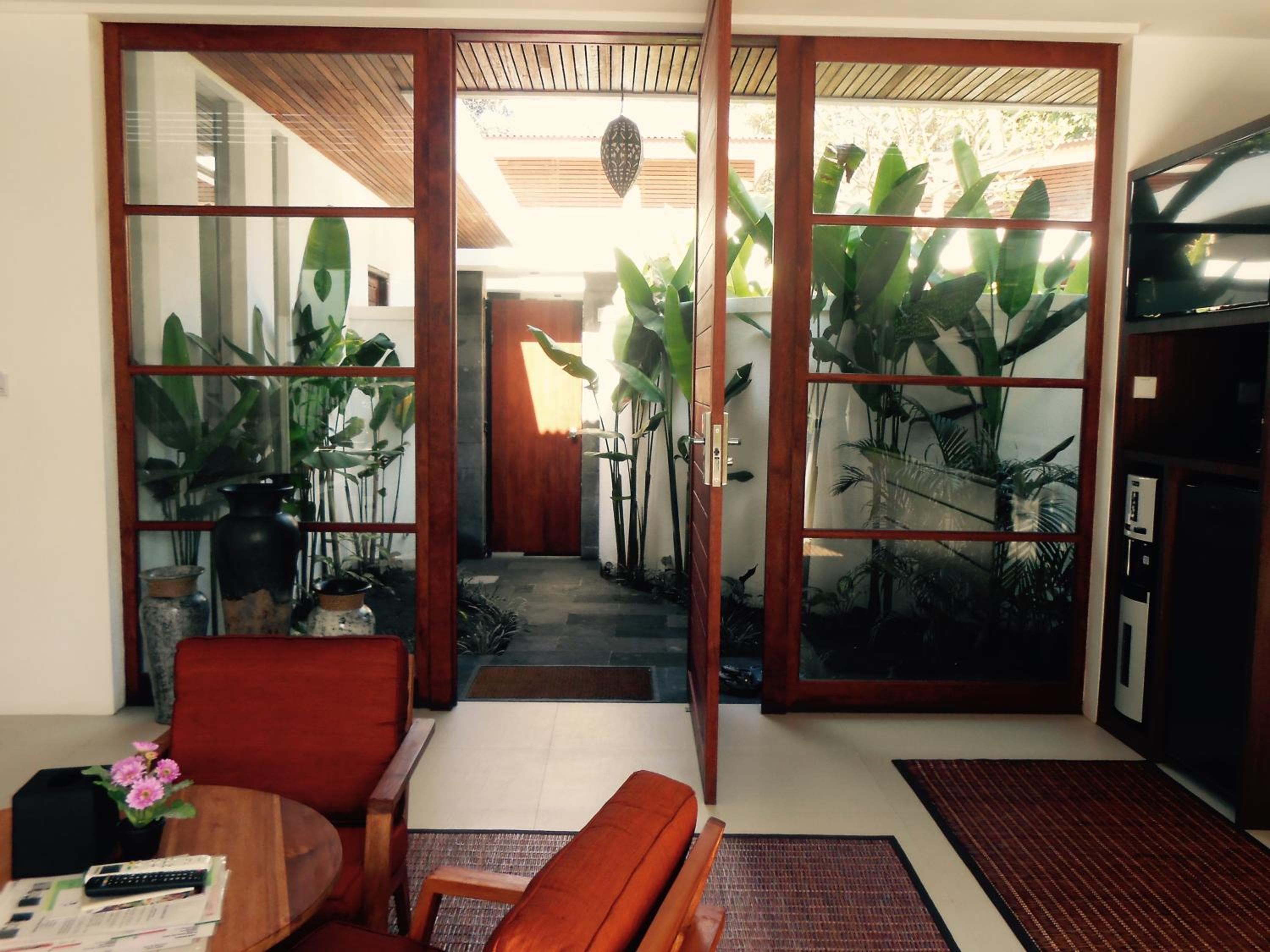Alamanda Villa with Private Pool - Photo 18