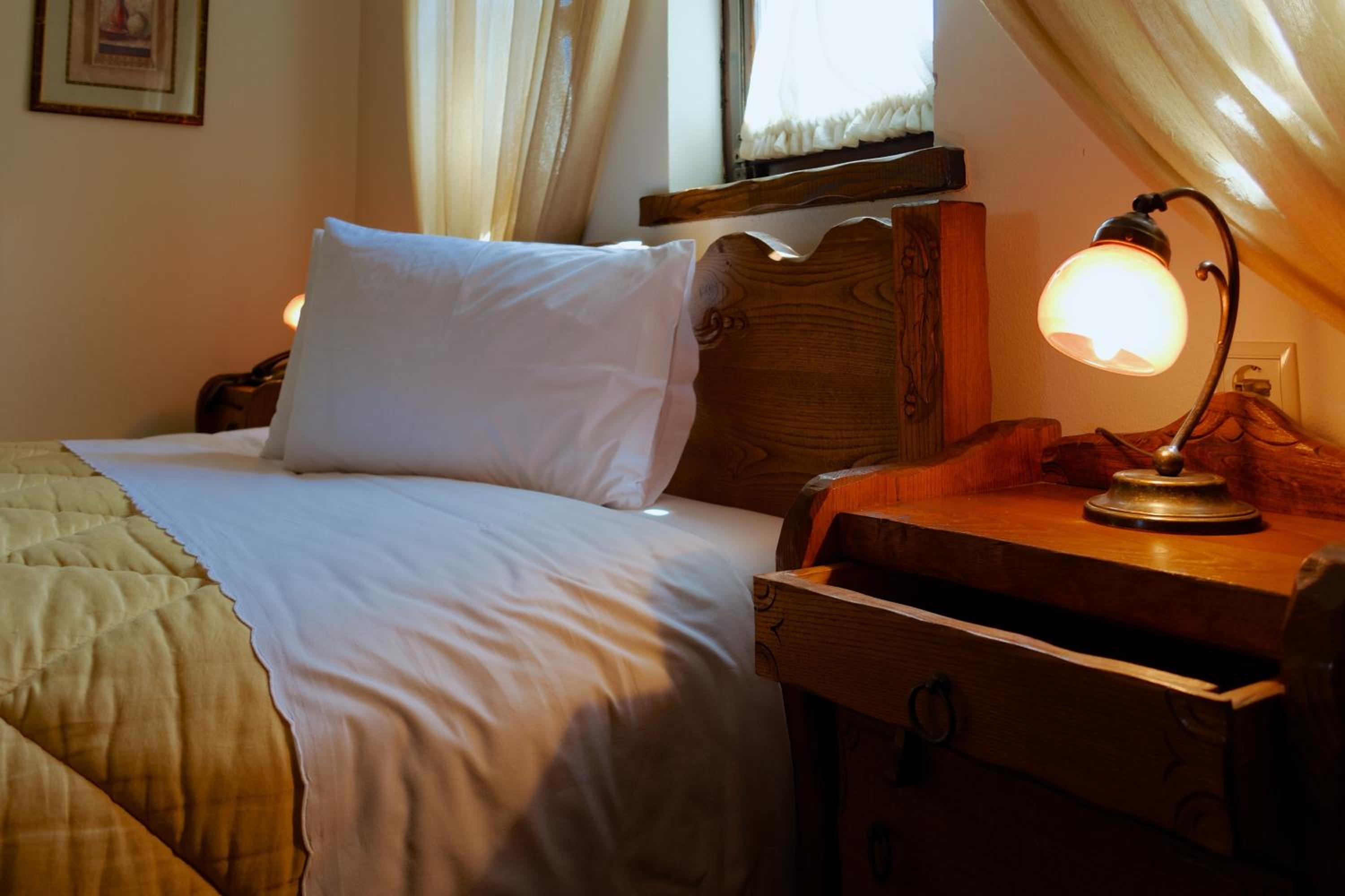 Double Room - Photo 5