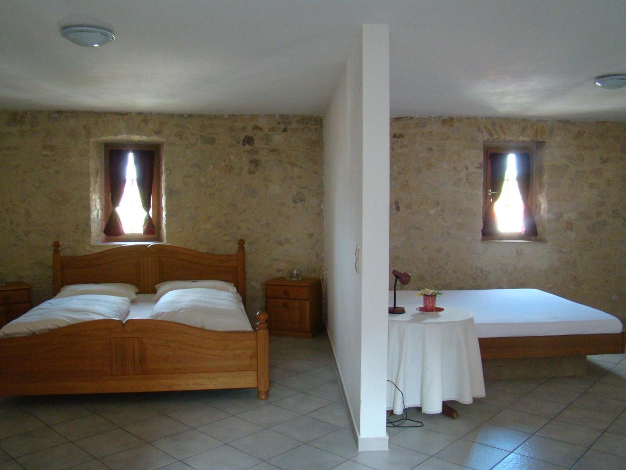 Standard Triple Room photo 2