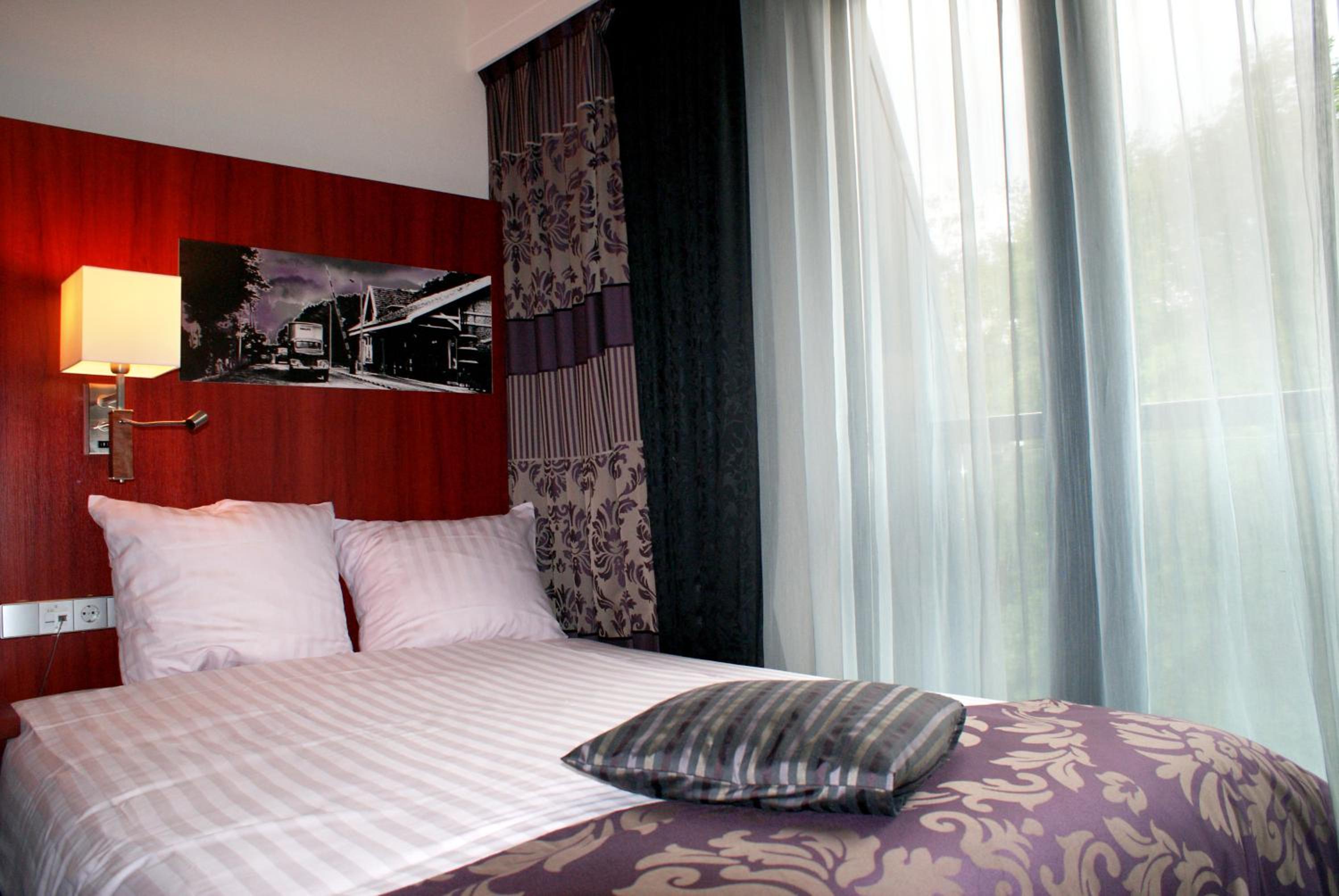 Small Double Room - Photo 1