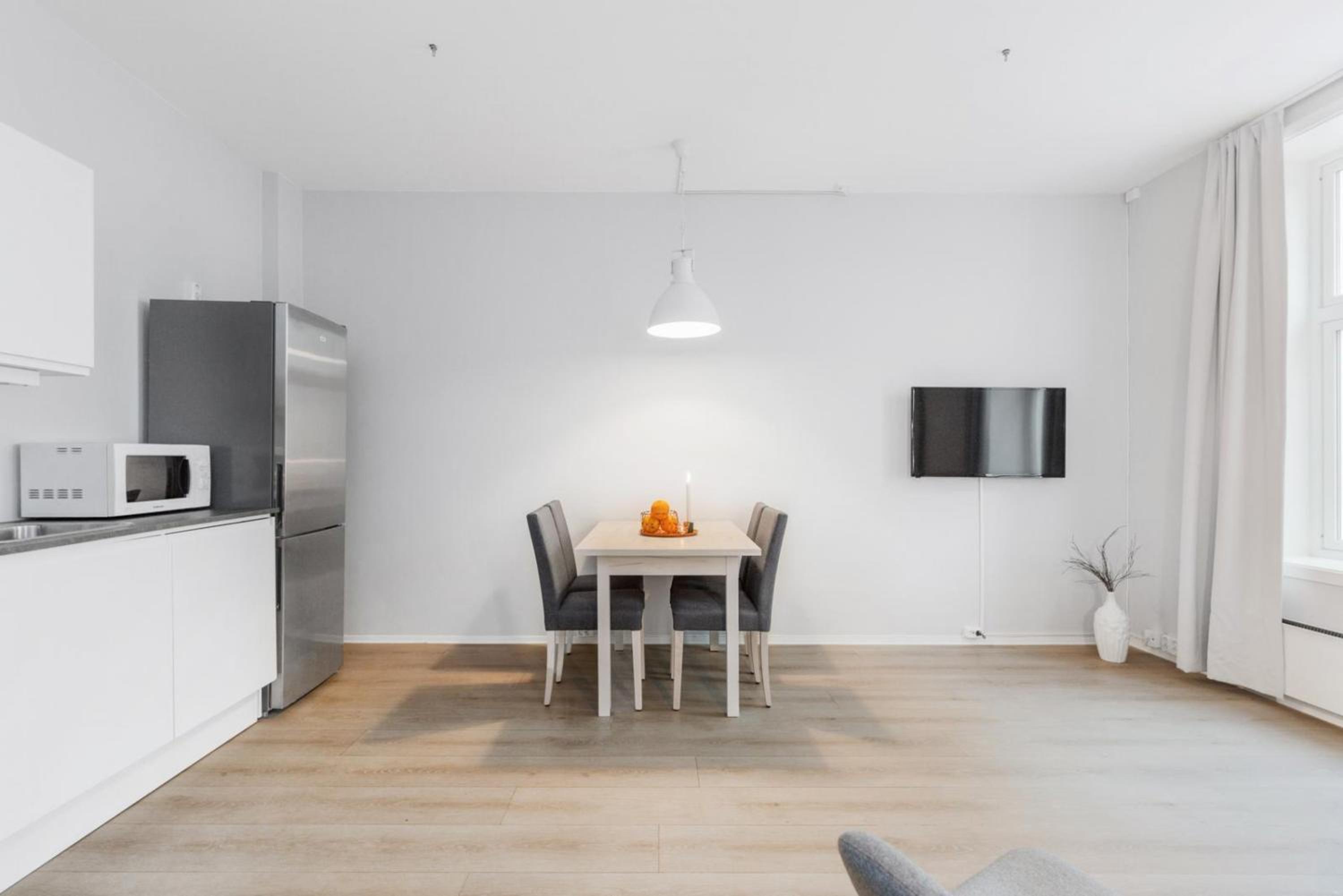 Two-Bedroom Apartment For Three photo 2