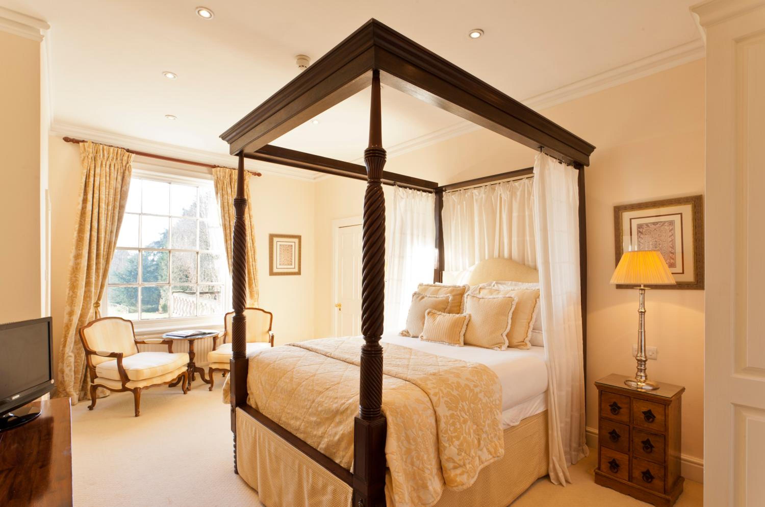 Double or Twin Room with Garden View - Photo 3
