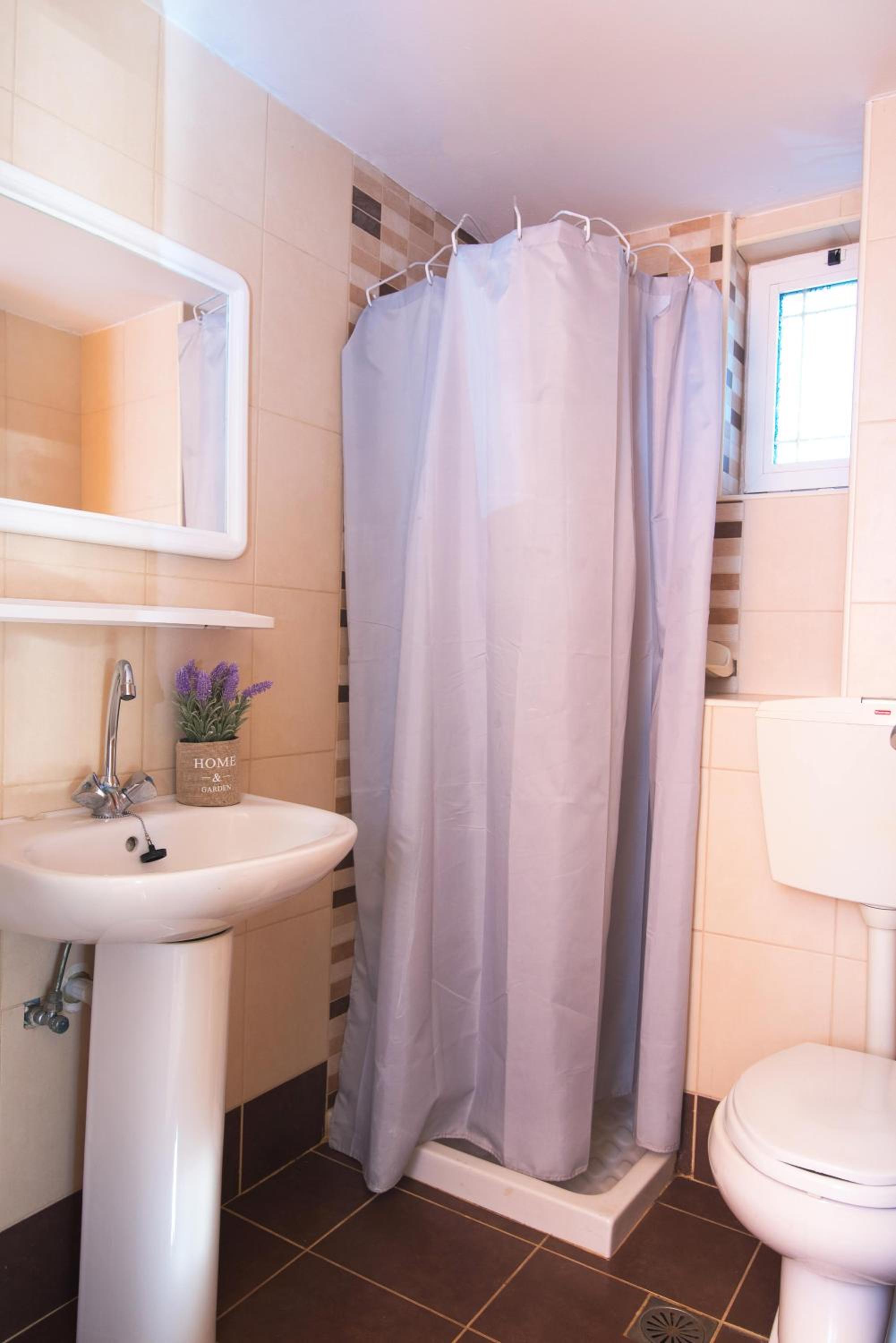 Standard Triple Studio with Side Sea View photo 3