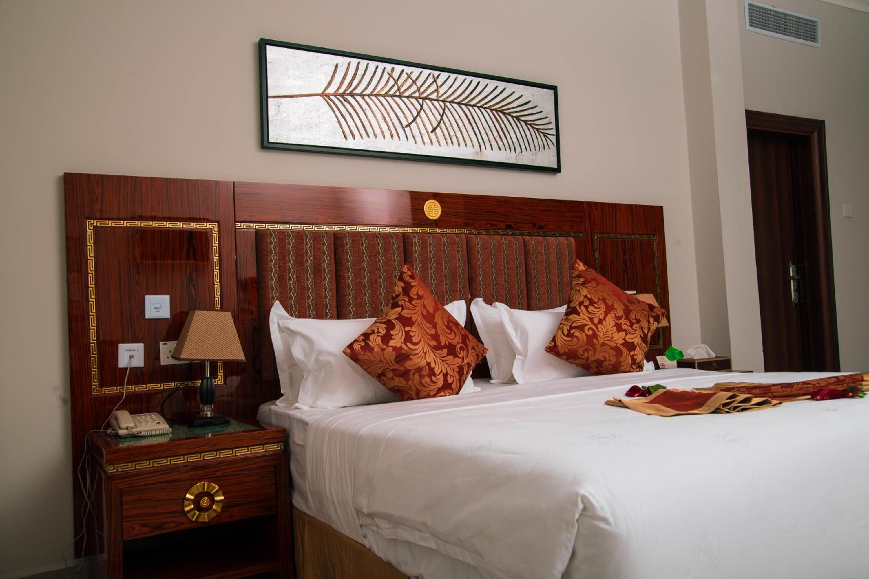 Superior King Room