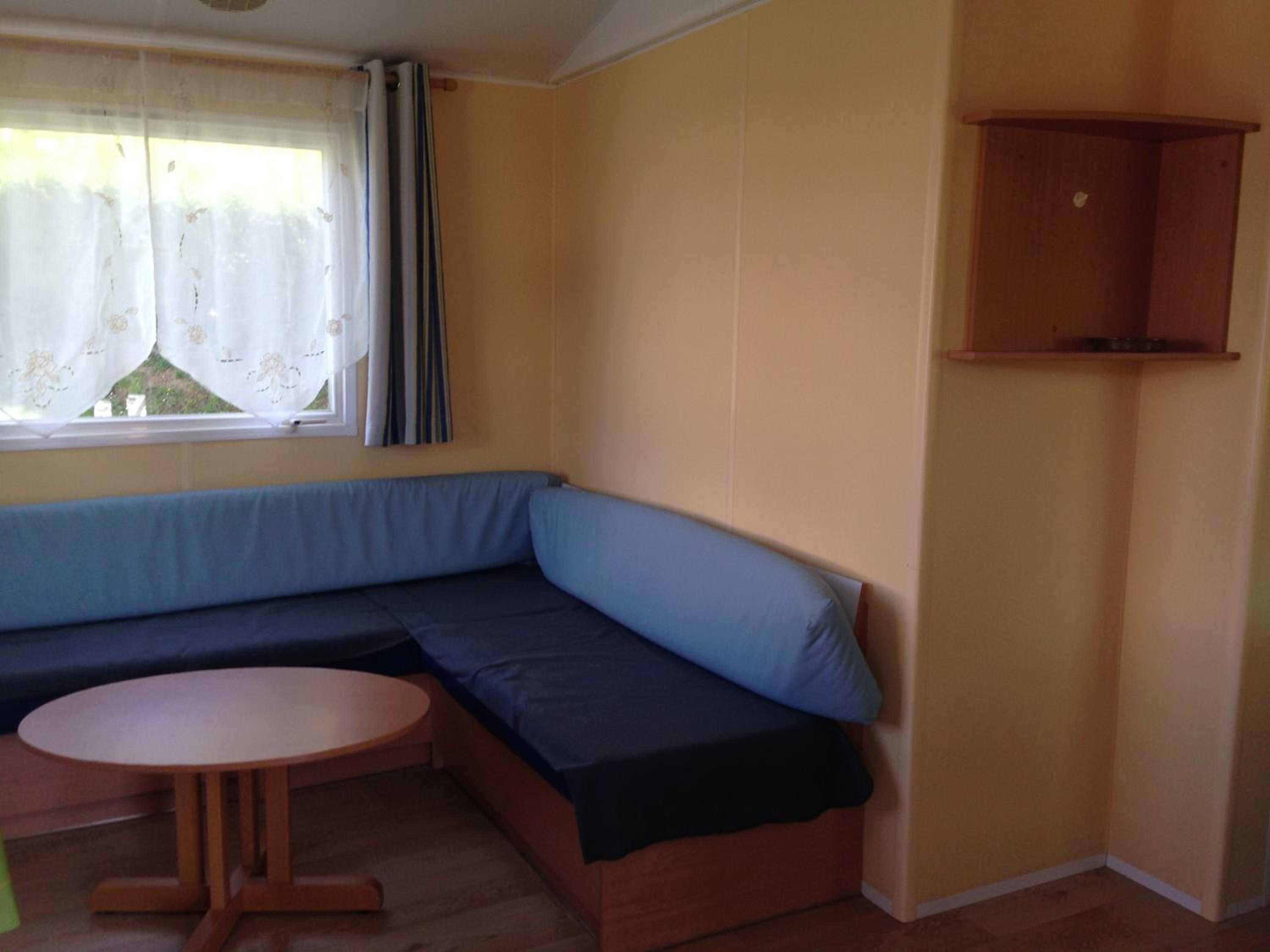 3-Bedroom Mobile Home photo 1