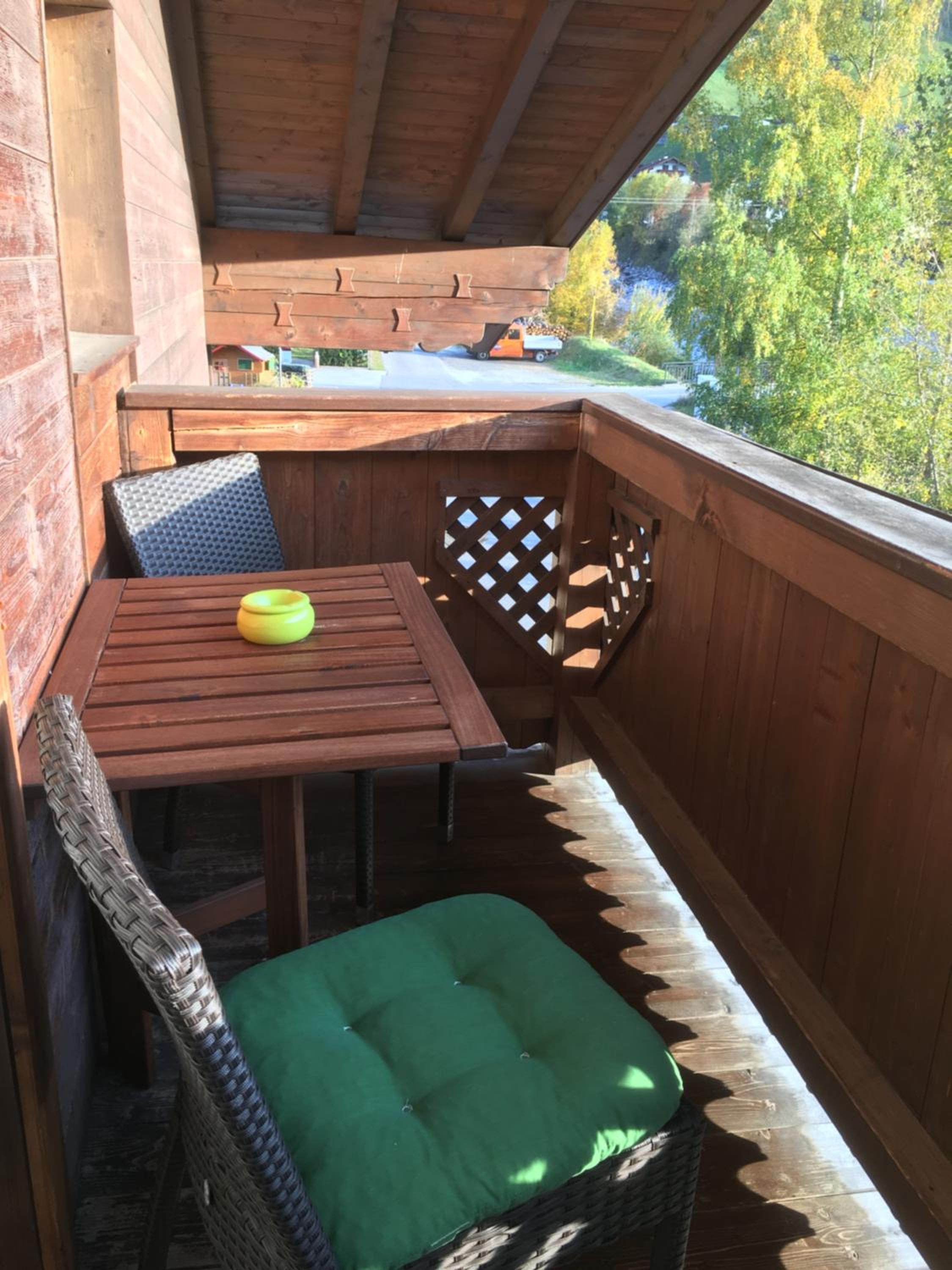 One-Bedroom Apartment with Balcony photo 2