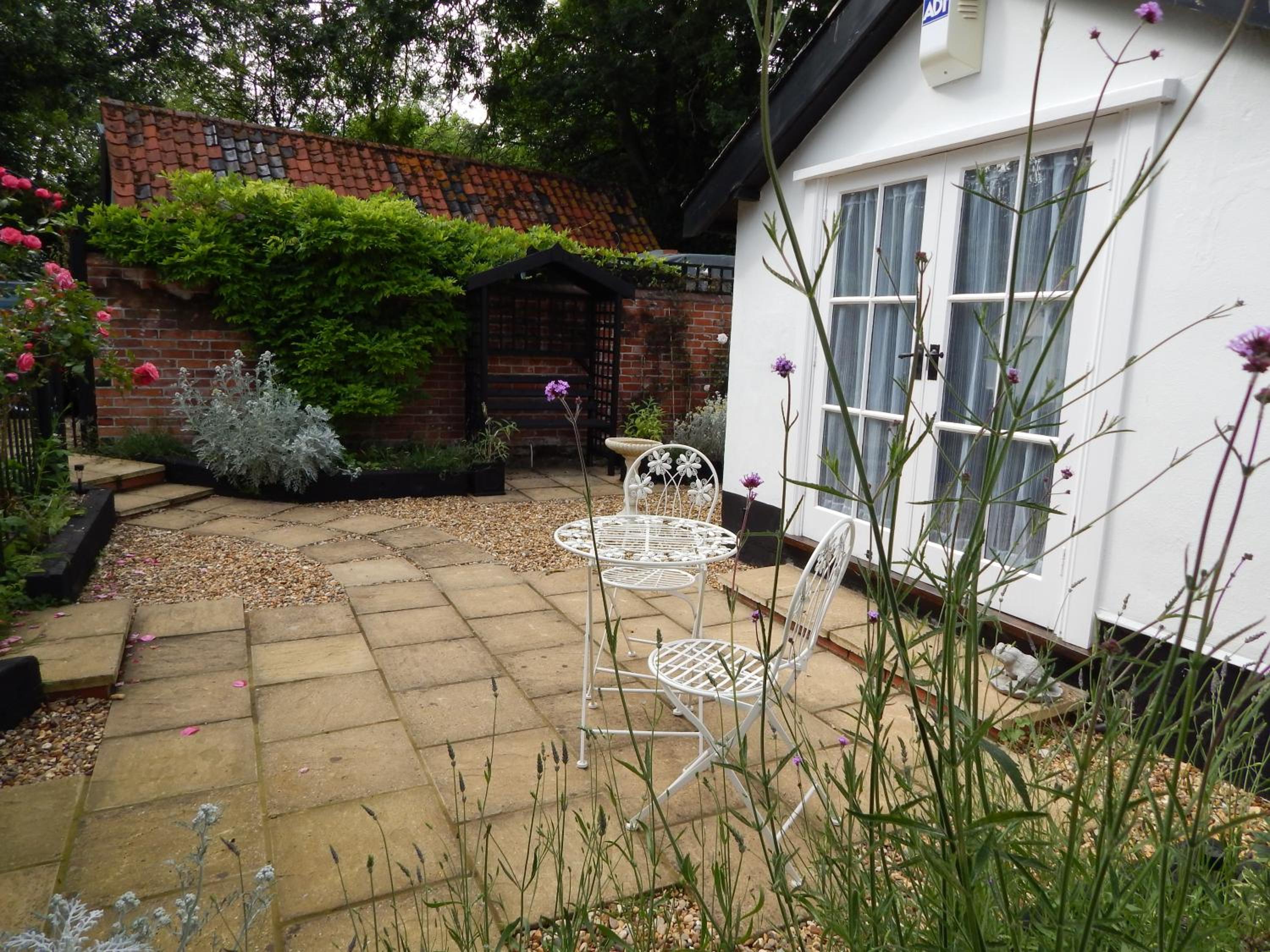 Deluxe Double Room with Shower photo 1