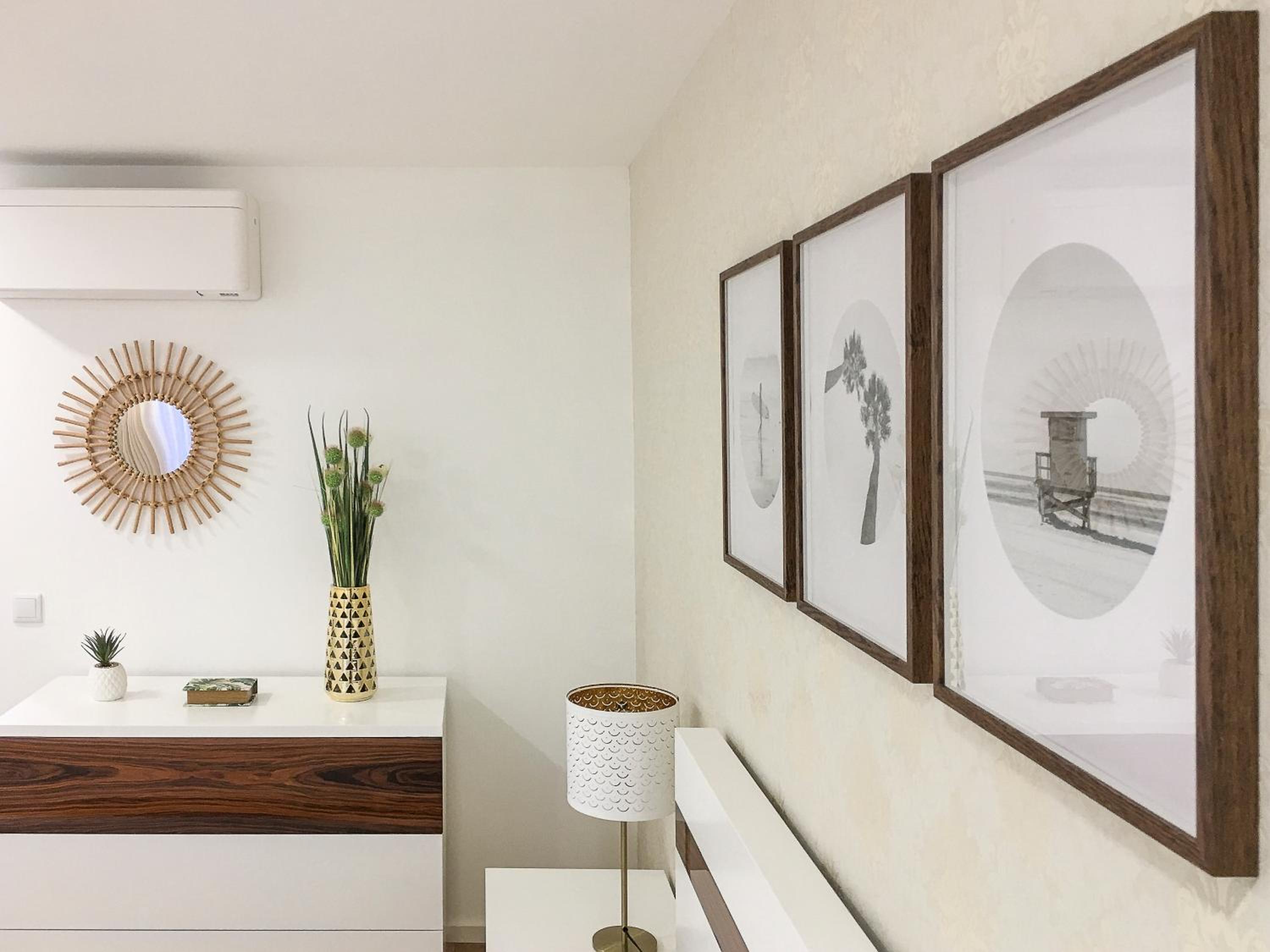 Apartment photo 2
