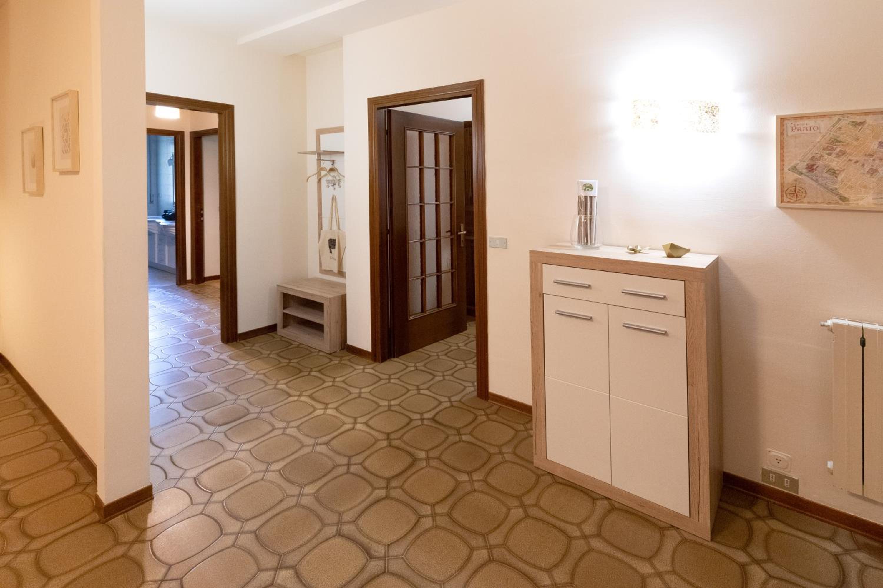 Three-Bedroom Apartment - Photo 22
