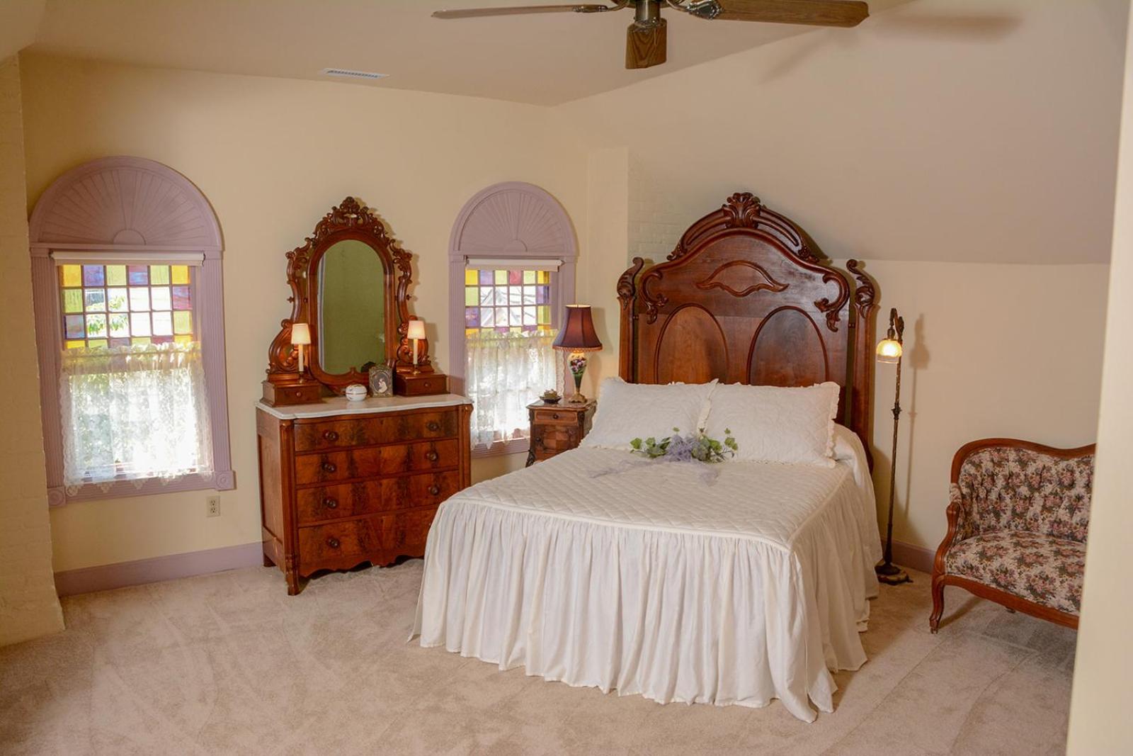 Queen Suite photo 1