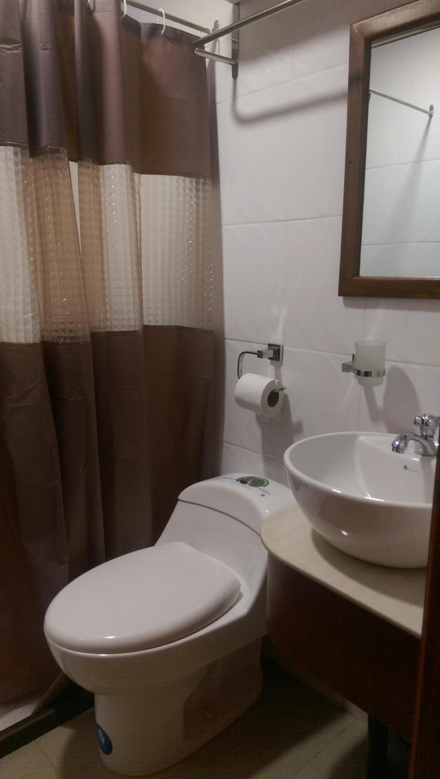 Small Single Room photo 2