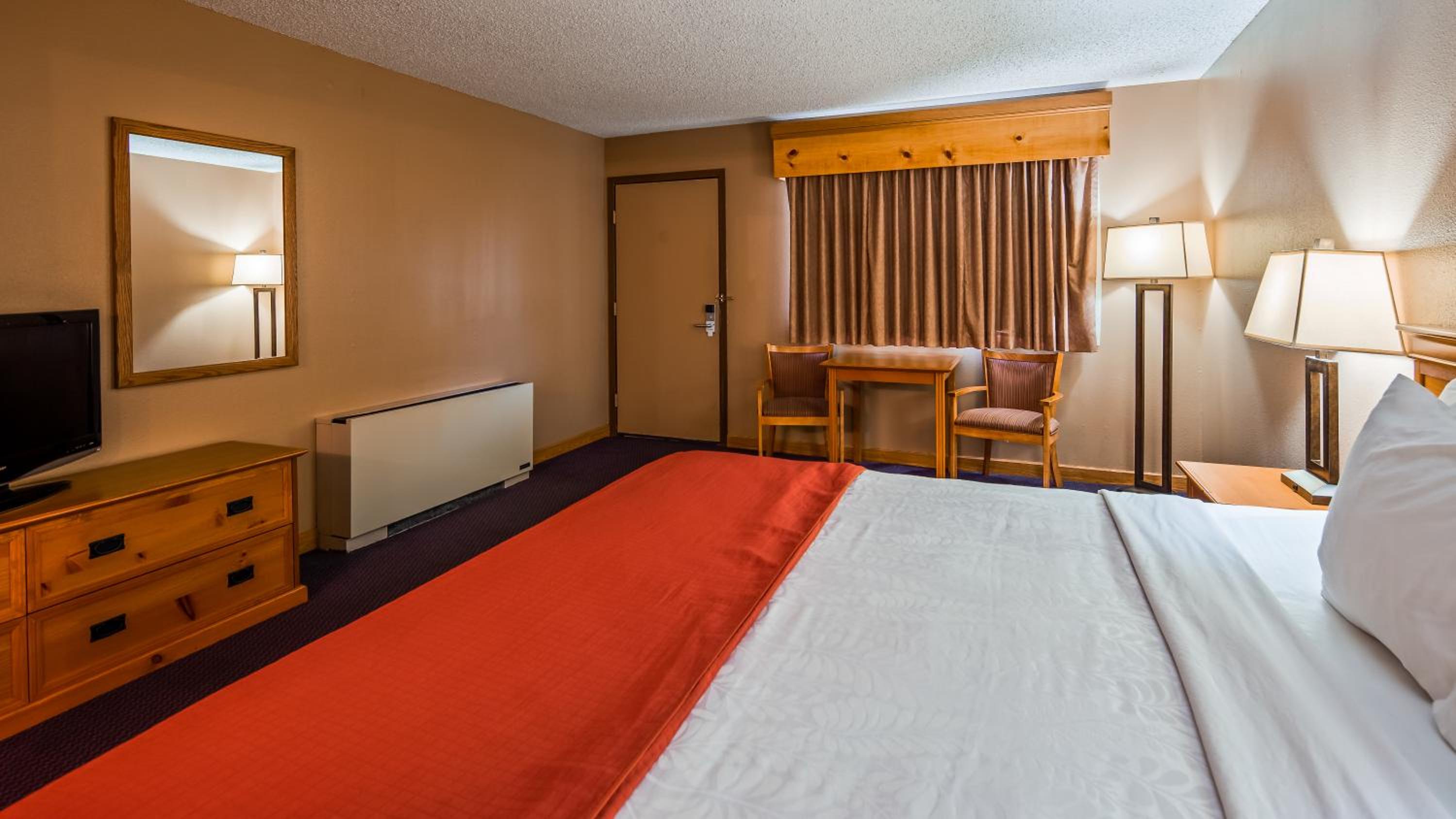 Standard King Room - Disability Access/Bath Tub
