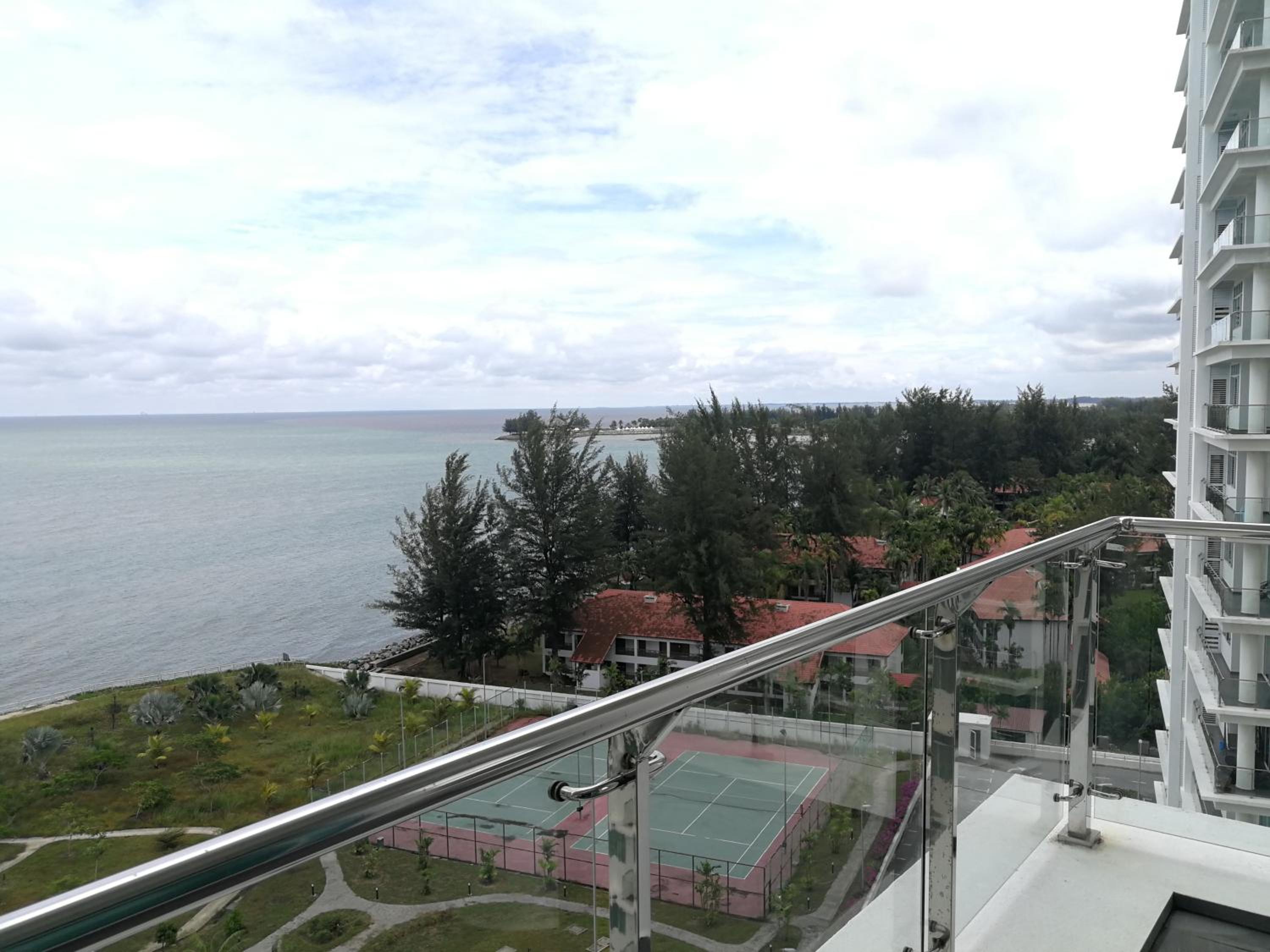Apartment with Sea View - Photo 7