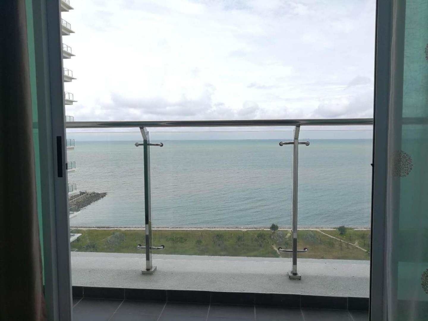 Apartment with Sea View - Photo 11
