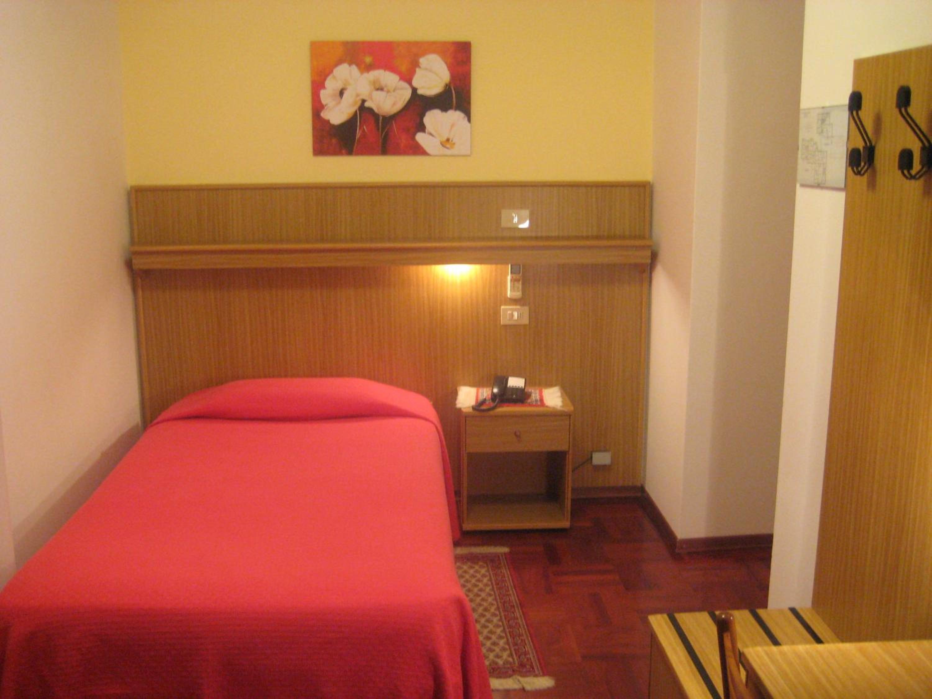Single Room photo 1
