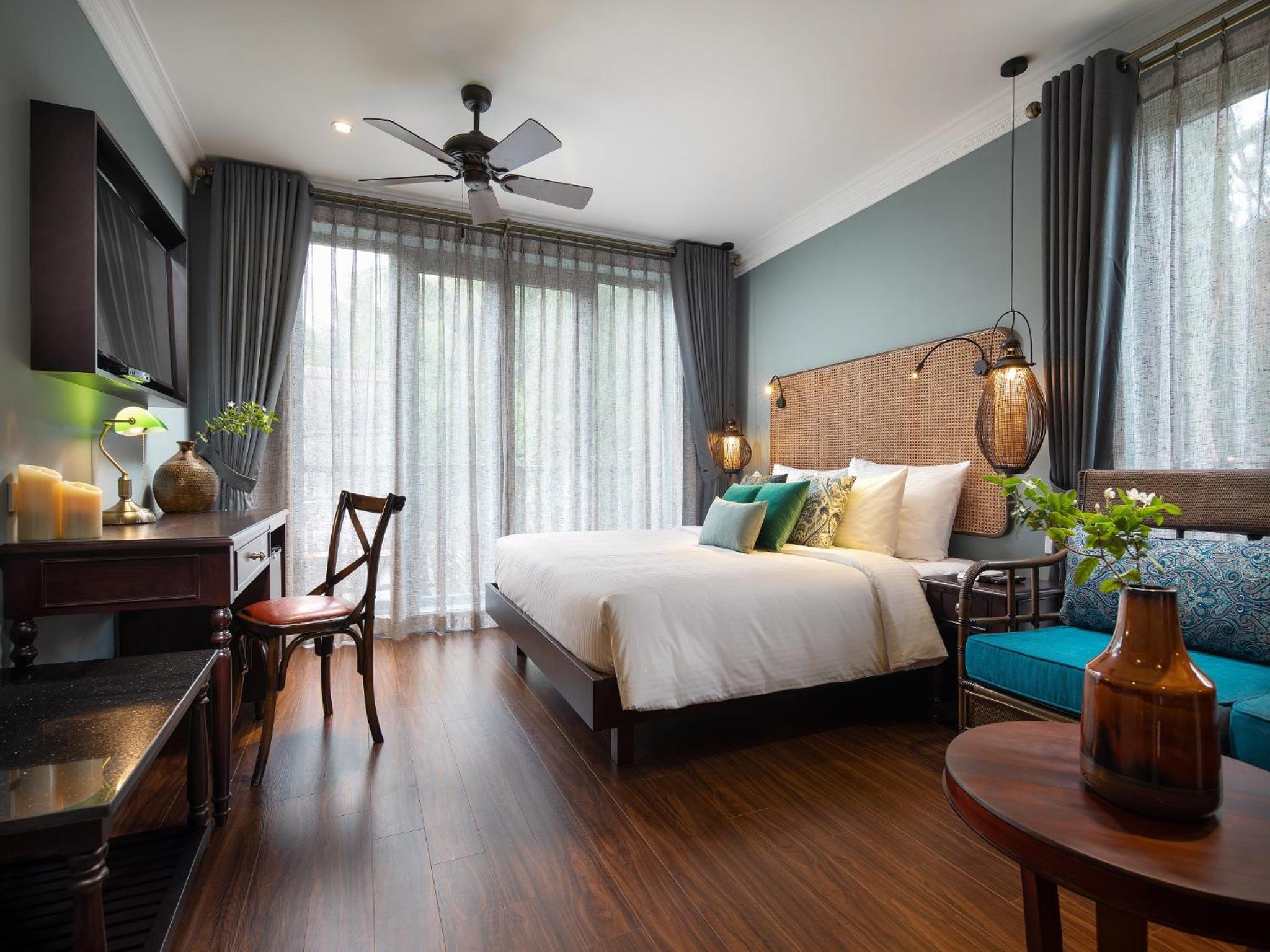 Premier Deluxe Balcony or Terrace
