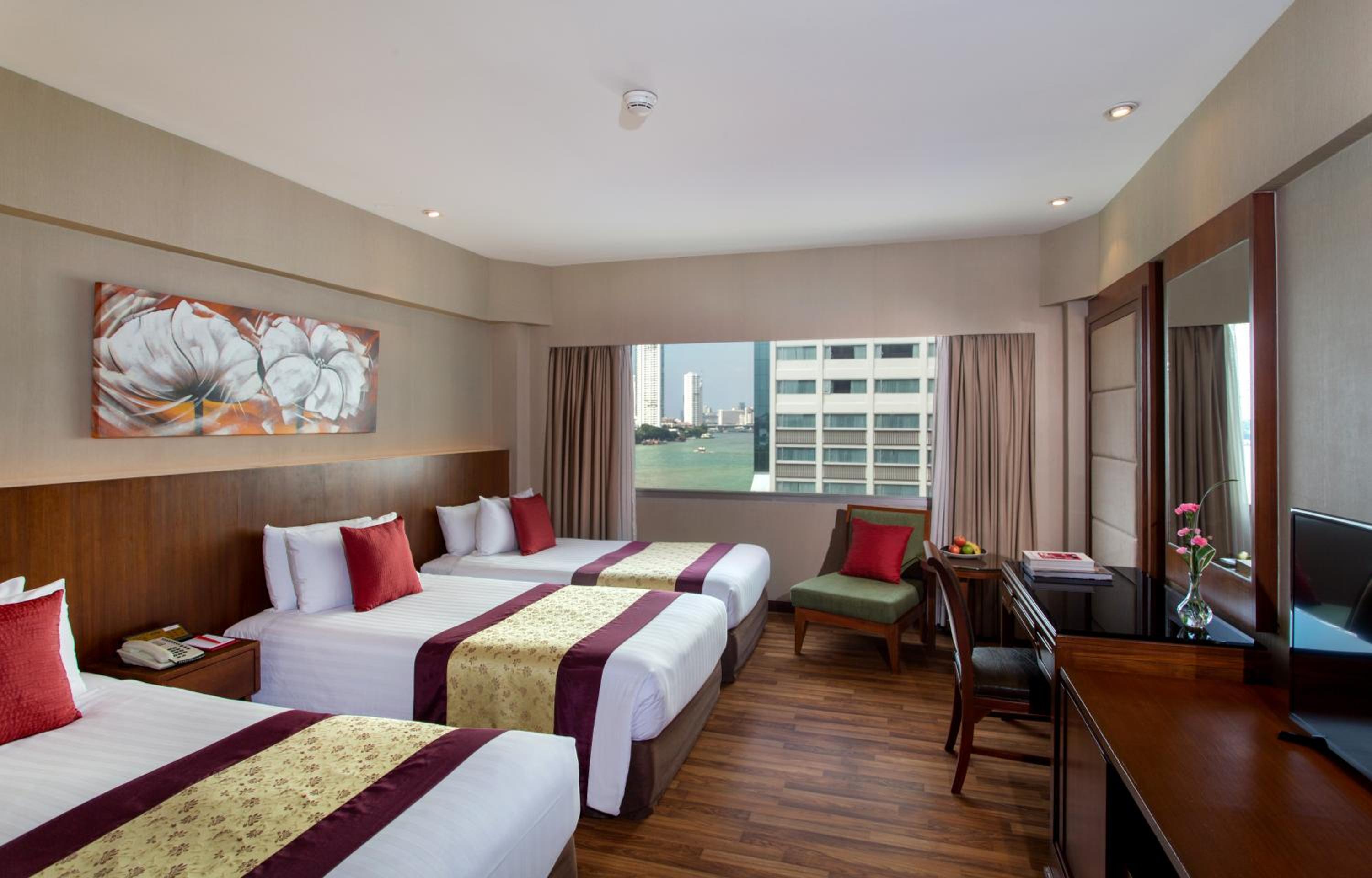 Triple Twin Room