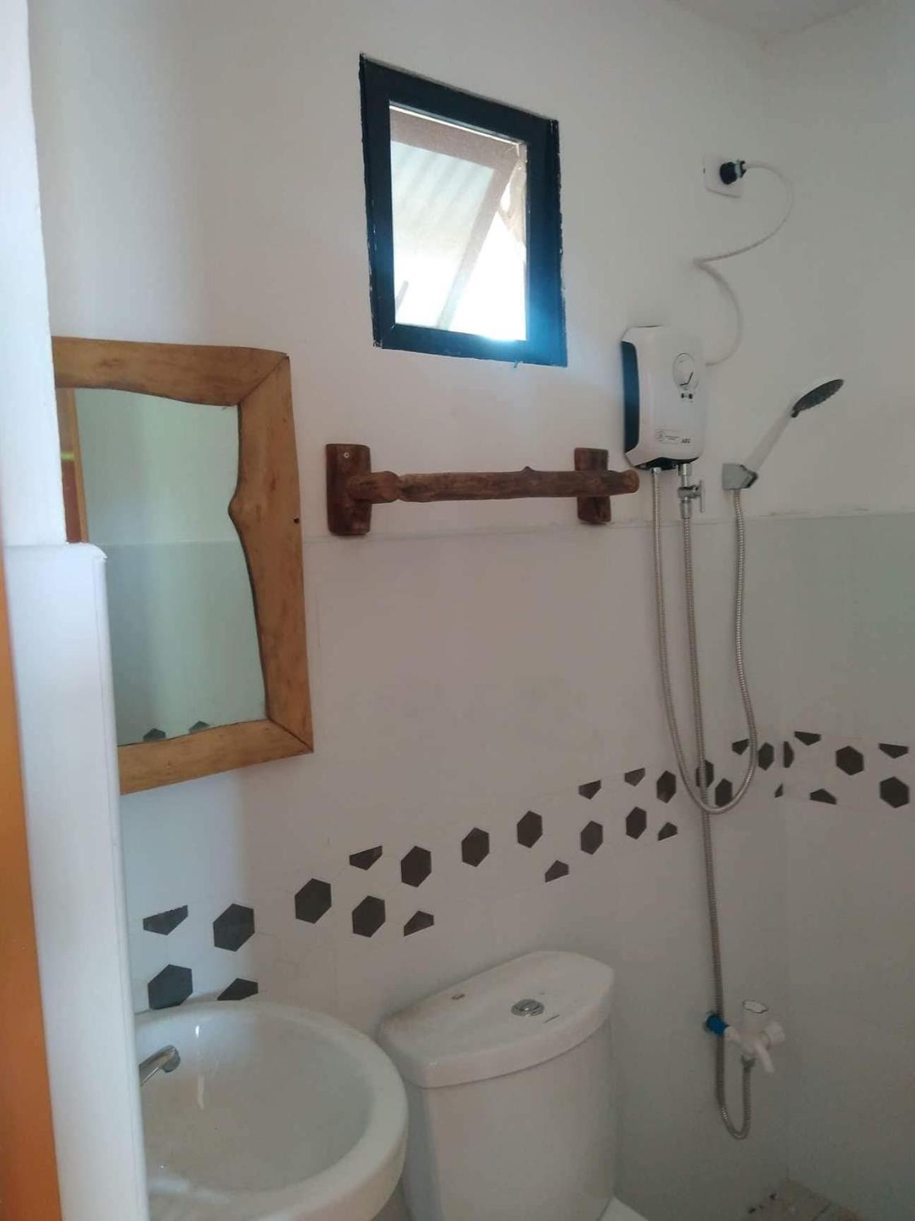 Standard Double Room - Photo 4