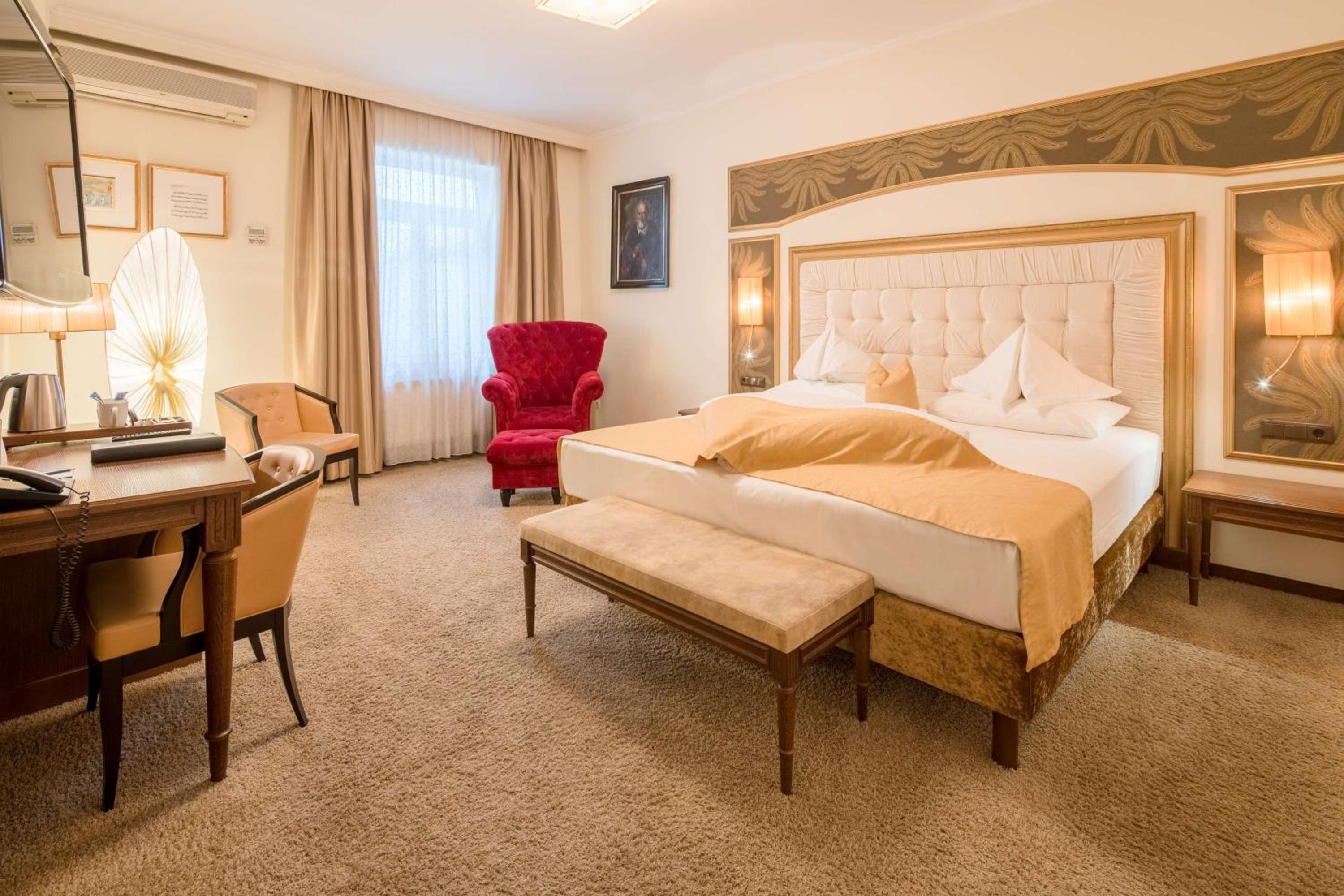Deluxe Double Room - Photo 3