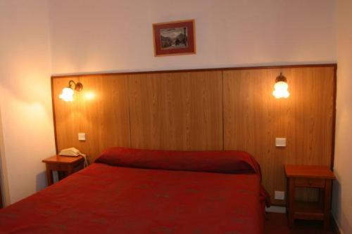 2 Connected Rooms (Family room for 2 Adults & 2 Children) photo 3