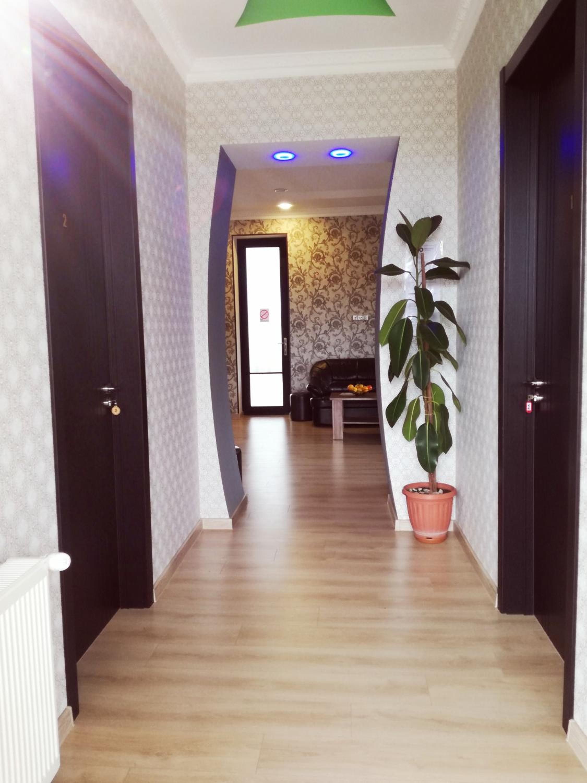 Quadruple Room with Private Bathroom photo 2