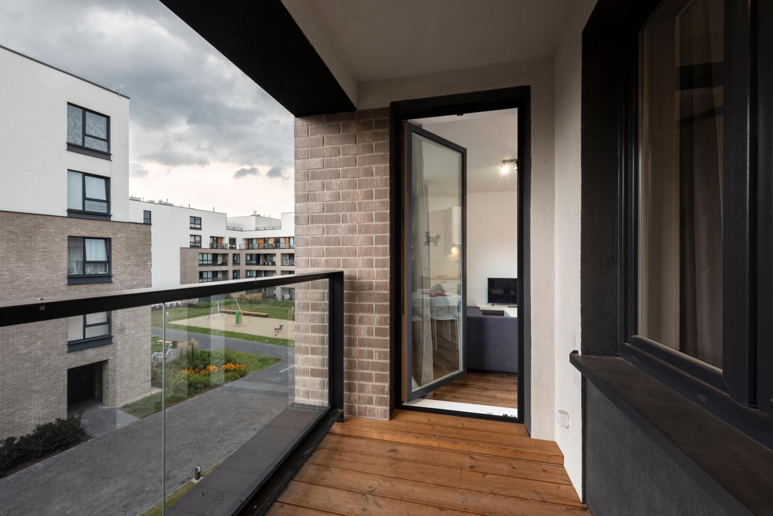 One-Bedroom Apartment - Photo 15